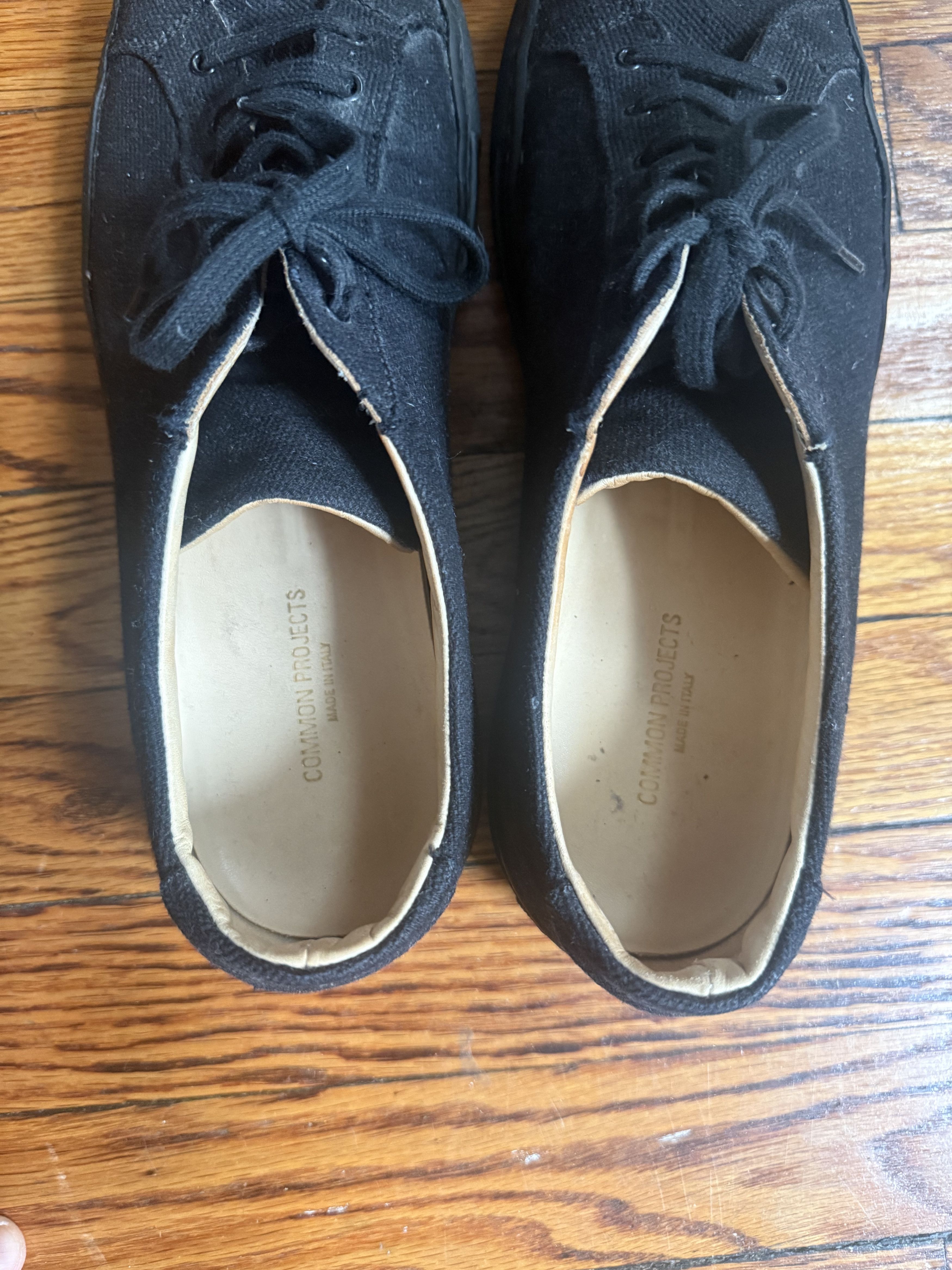 Common Projects Rare Common projects canvas low top sneakers Size US 9 / EU 42 - 4 Thumbnail