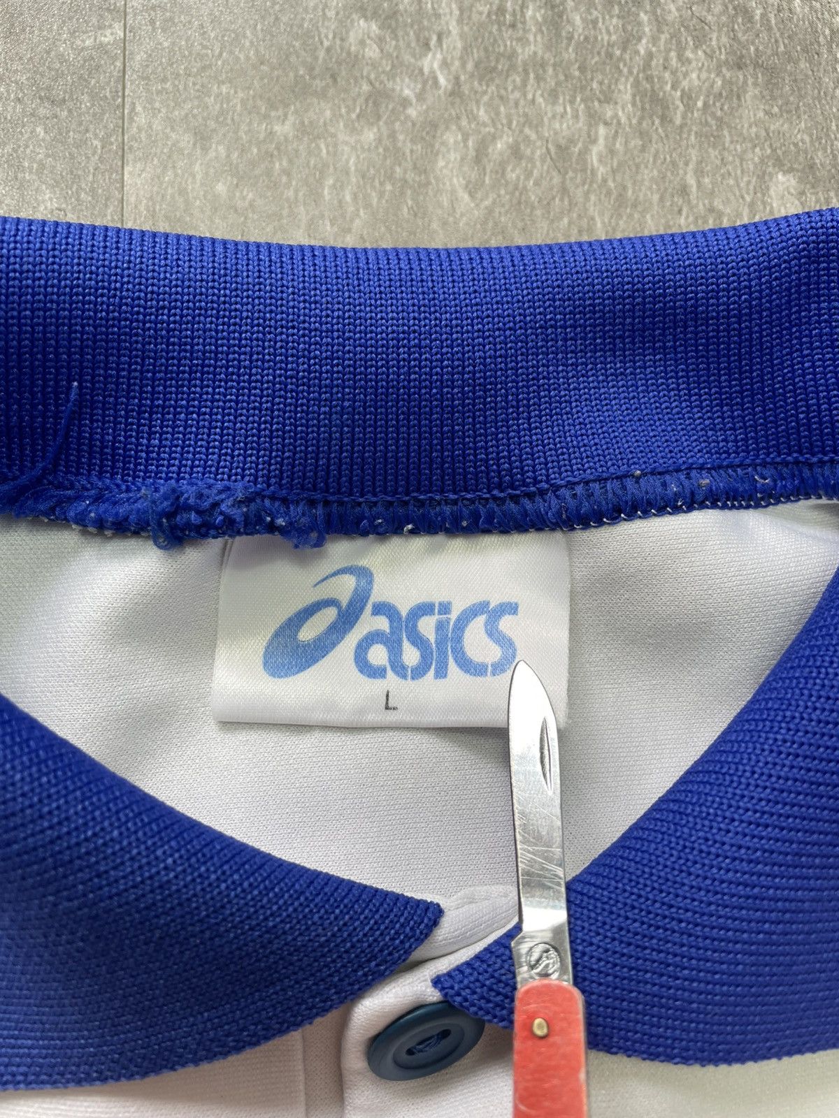 Asics Vintage Asics Leeds United 1993 1994 1995 Home Jersey Shirt Size US L / EU 52-54 / 3 - 17 Thumbnail