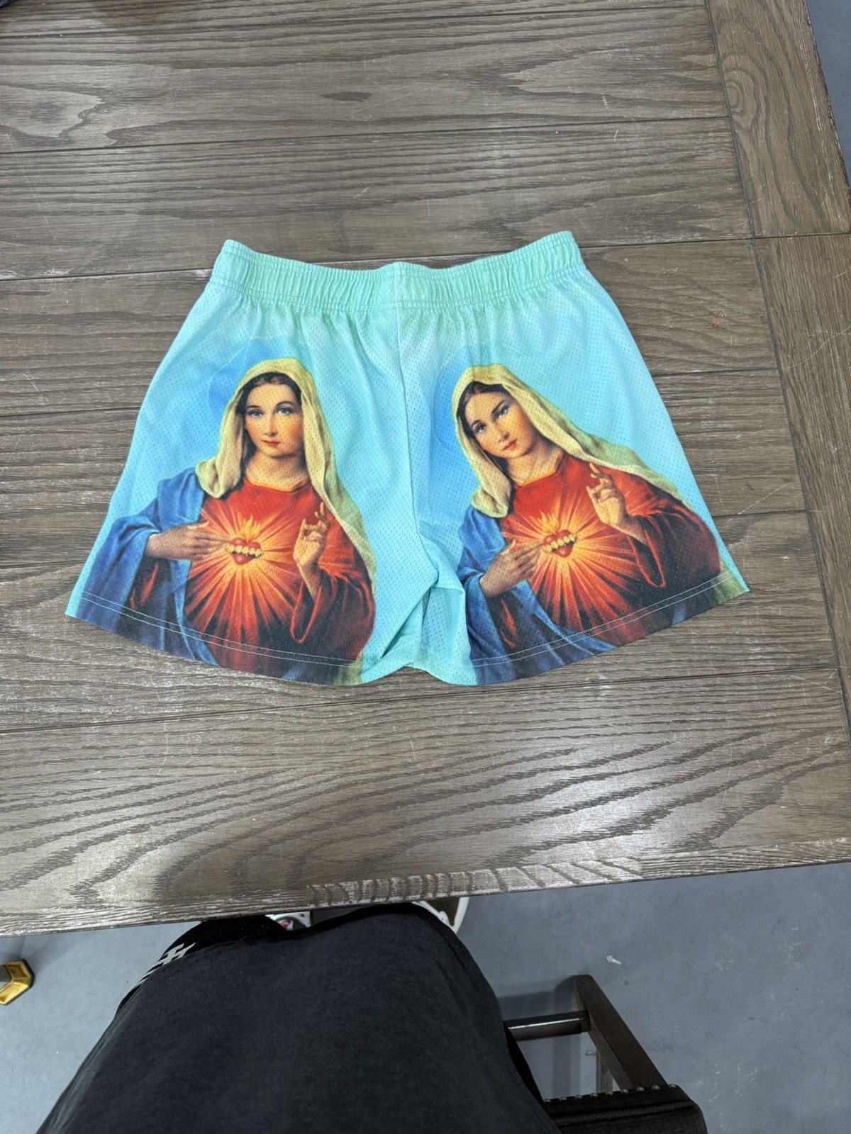 Bravest Studios × Designer ❤️‍🔥 Bravest Studios DIVINE mesh shorts RARE! 2XL Size XXL ❤️‍🔥 Size US 38 / EU 54 - 2 Thumbnail