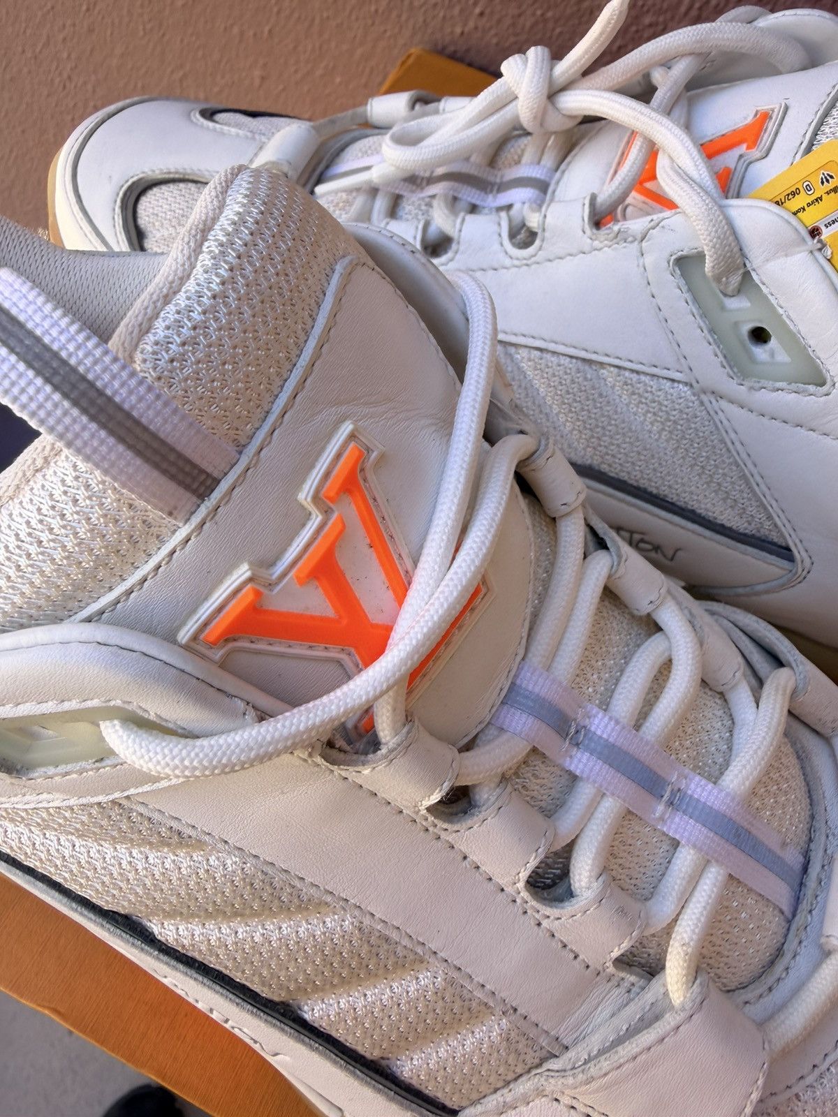 Louis Vuitton Louis Vuitton Virgil Trainer Size US 9 / EU 42 - 3 Thumbnail