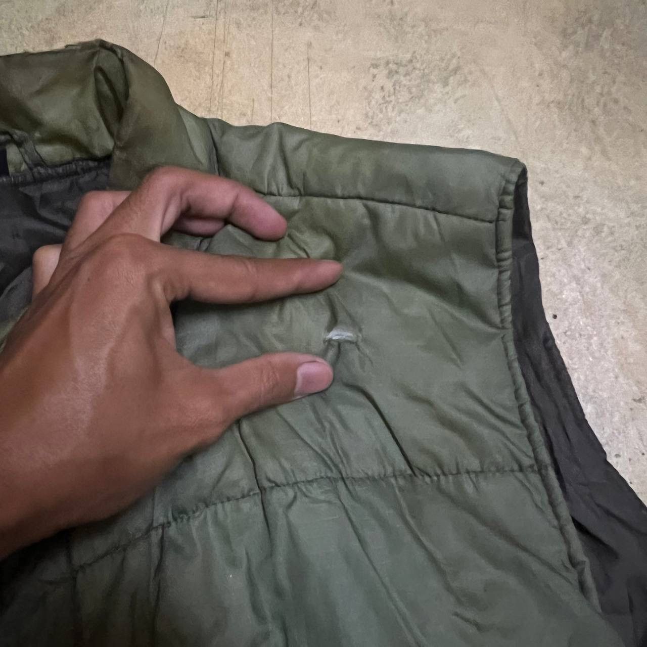Japanese Brand × Vintage Vintage Distressed Puffer Vest Size US L / EU 52-54 / 3 - 11 Thumbnail
