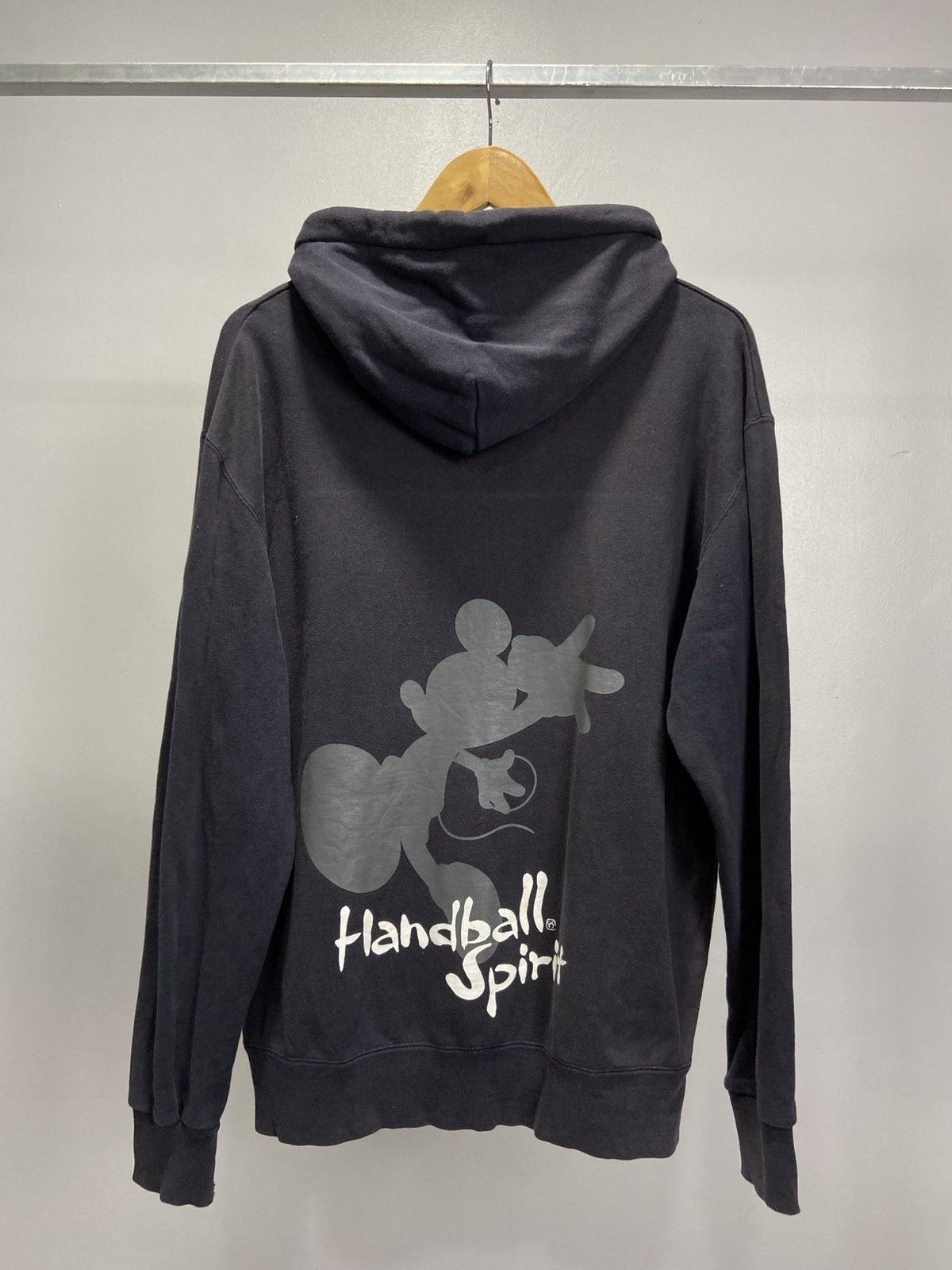 Disney × Japanese Brand × Vintage Vintage Mickey Mouse Handball Spirit hoodie Size US L / EU 52-54 / 3 - 1 Thumbnail