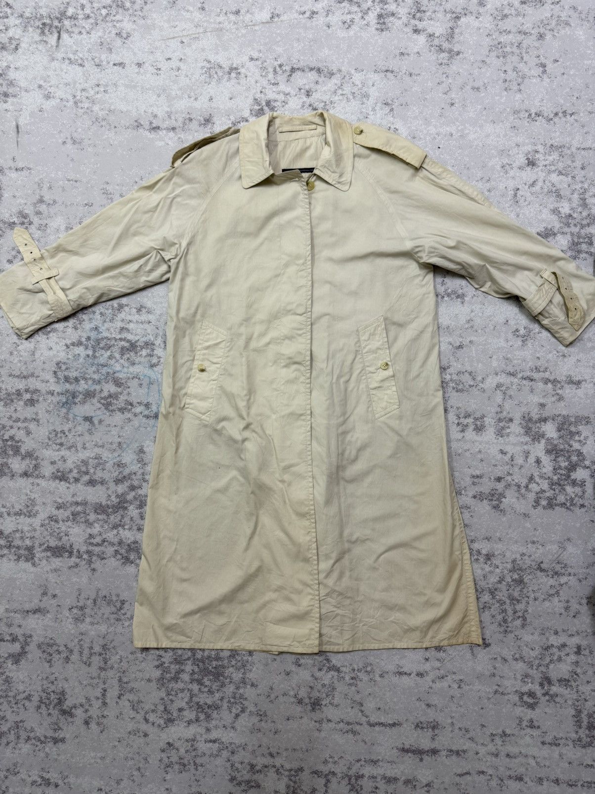 Burberry VINTAGE 90s BURBERRYS’ MADE IN ENGLAND TRECNHE COAT JACKET Size US M / EU 48-50 / 2 - 3 Thumbnail