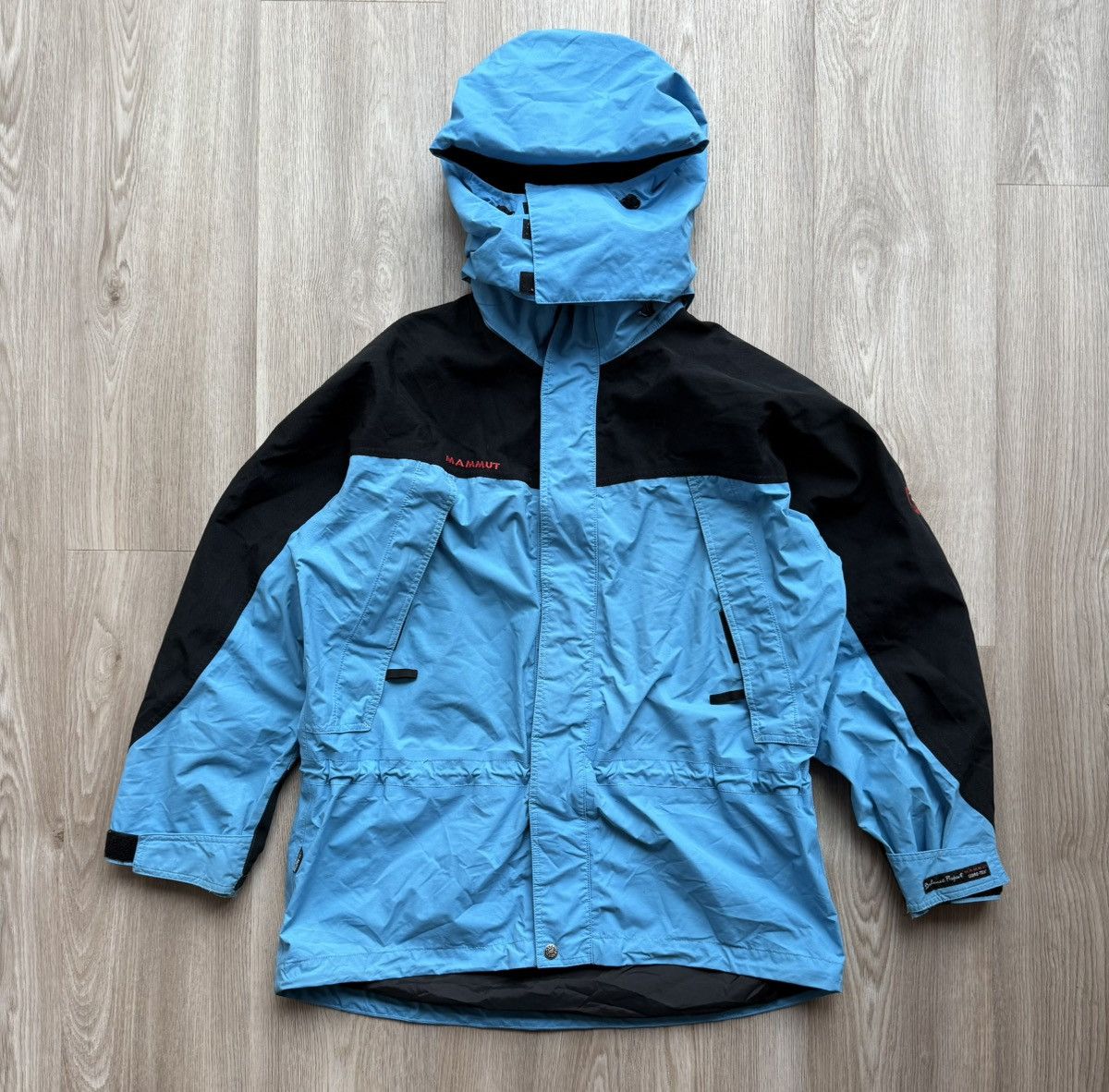 Mammut Vintage Mammut Goretex Light Blue Jacket Size US L / EU 52-54 / 3 - 1 Thumbnail