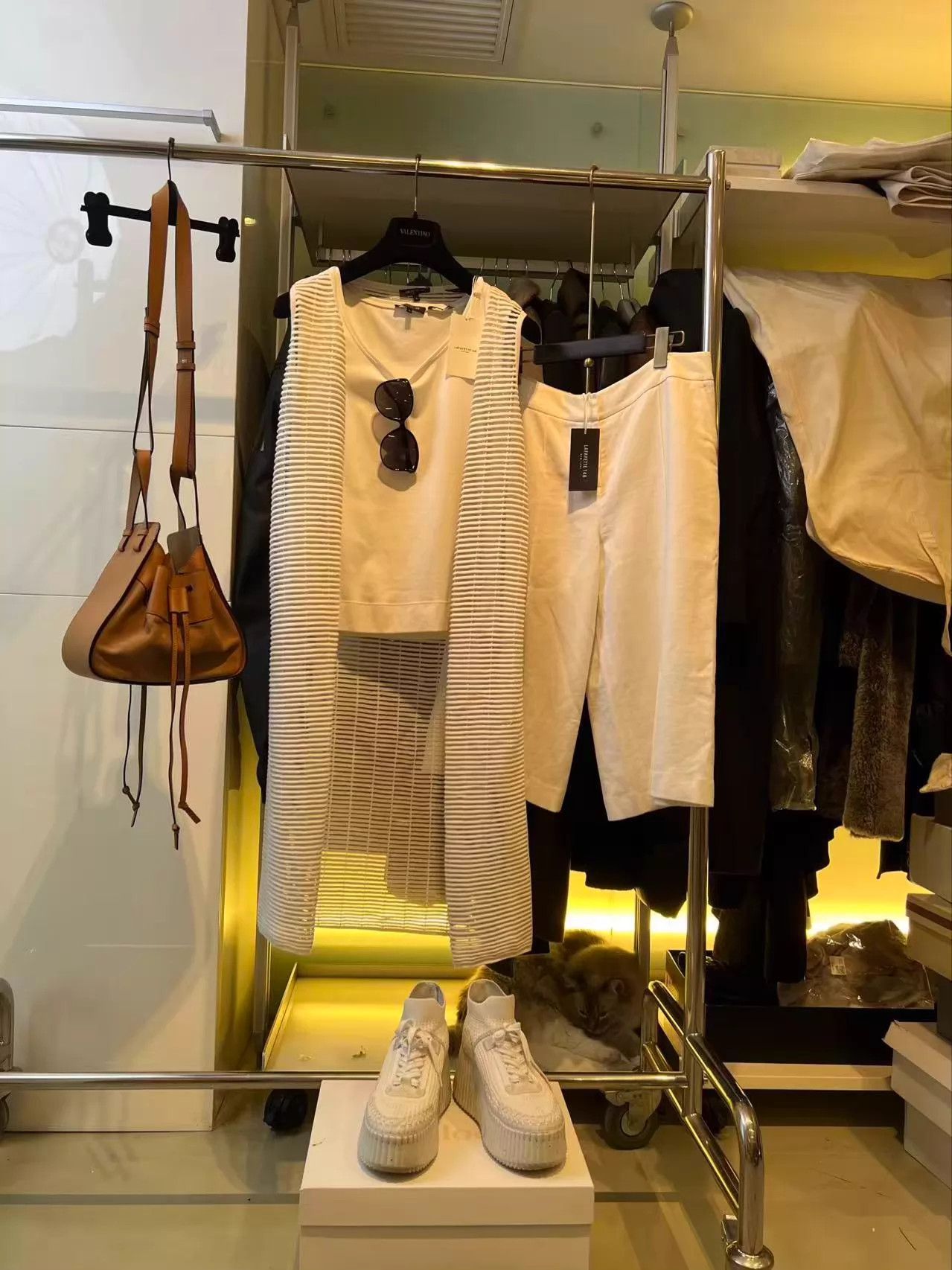 Other Lafayette 148 White Knit Vest M New Cotton-Modal Size M / US 6-8 / IT 42-44 - 1 Thumbnail