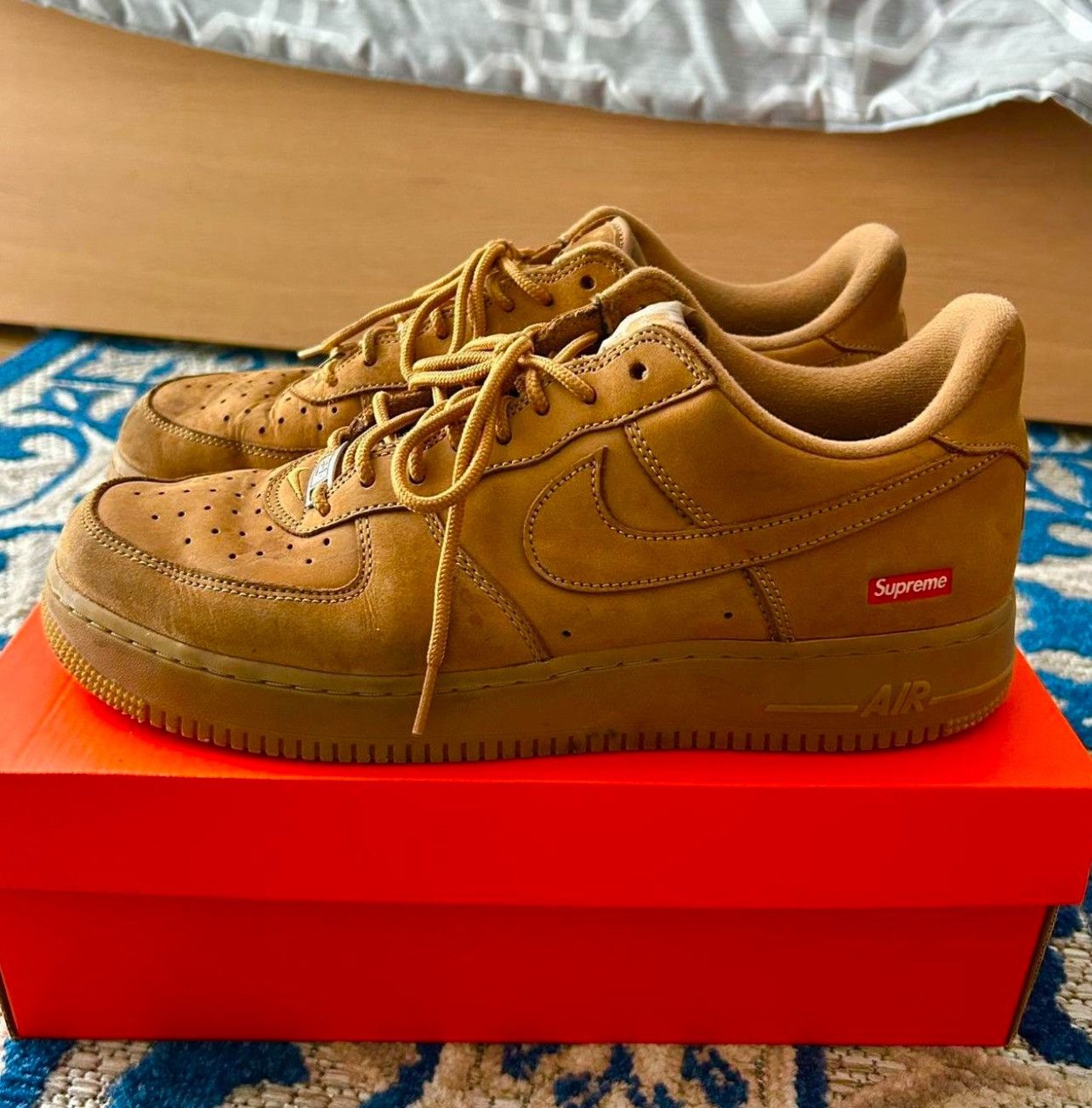 Nike × Supreme Supreme x nike air forces Size US 11 / EU 44 - 1 Thumbnail