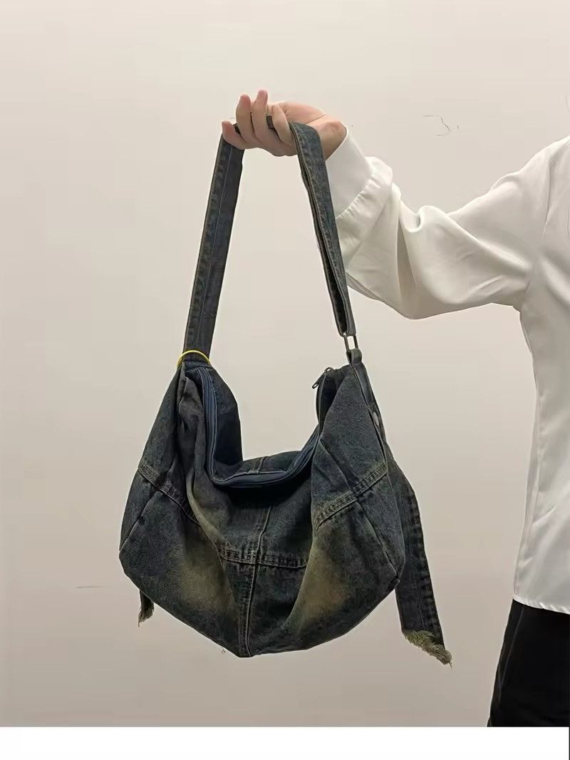 Japanese Brand × Jean Washed Denim Shoulder Bag Size ONE SIZE - 3 Thumbnail