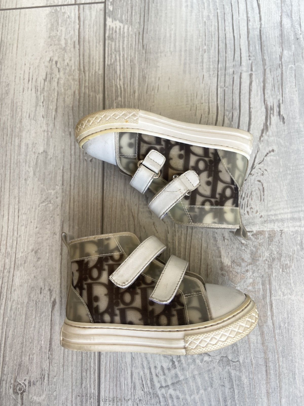 Dior Baby Dior Cloth Sandals | Grailed