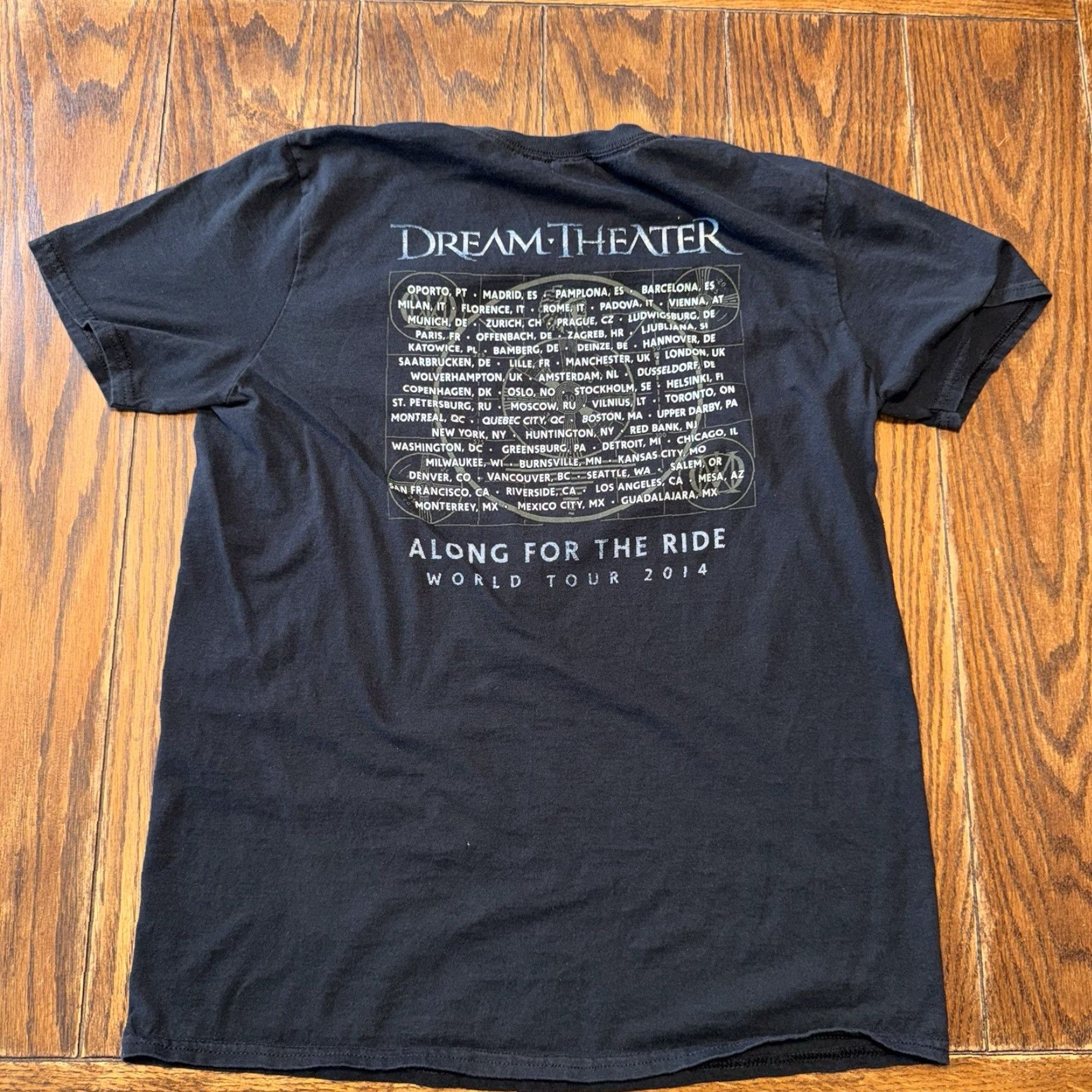Gildan Dream Theater Tour T Shirt Medium Along for the Ride 2014 Double Sided Rock Band T-Shirt Crew Neck Black Cotton Gildan Men's Size US M / EU 48-50 / 2 - 4 Thumbnail