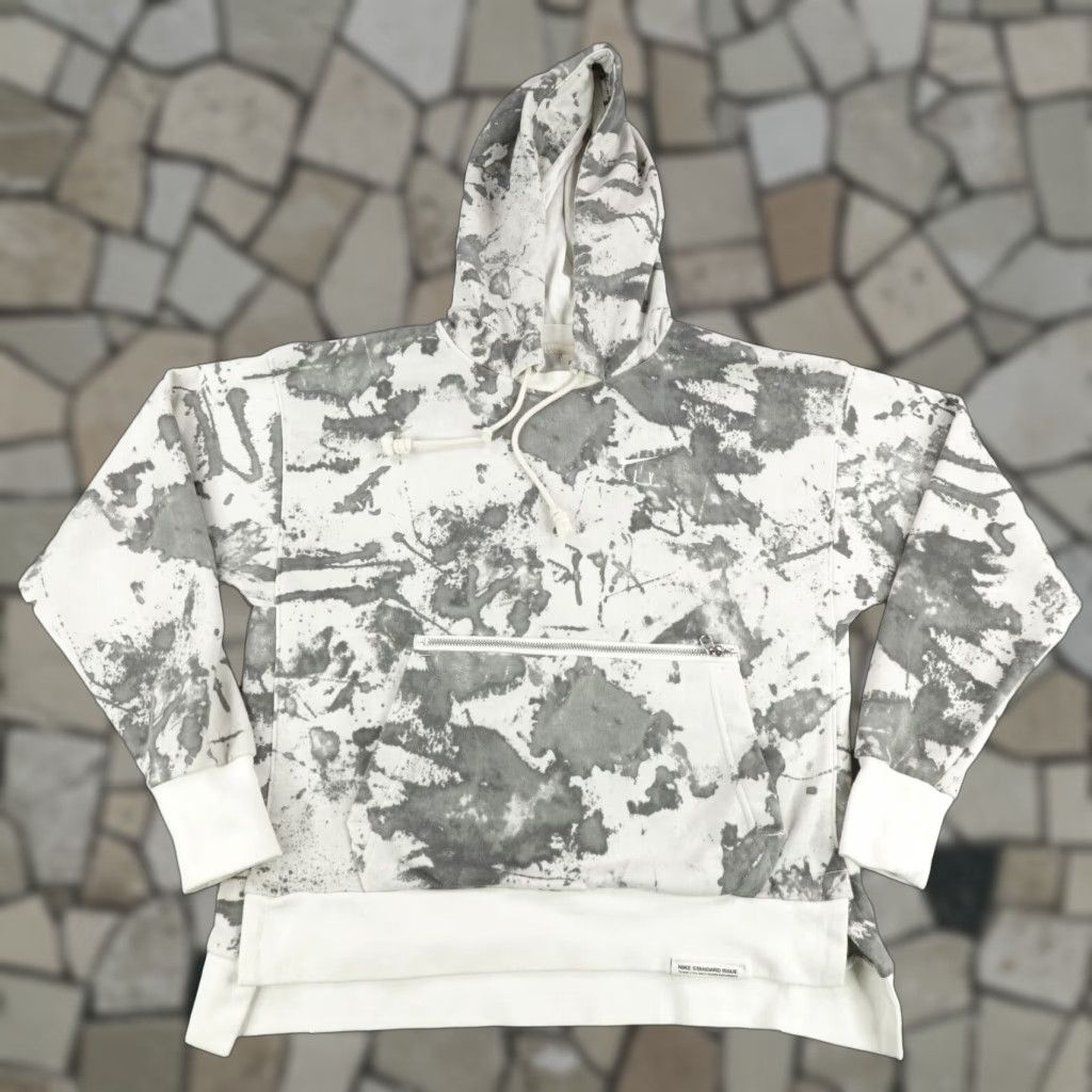 Nike VINTAGE Nike Hoodie Womens Gray Tie Dye Standard Issue Pullover Sweatshirt Sweater Size M / US 6-8 / IT 42-44 - 1 Thumbnail
