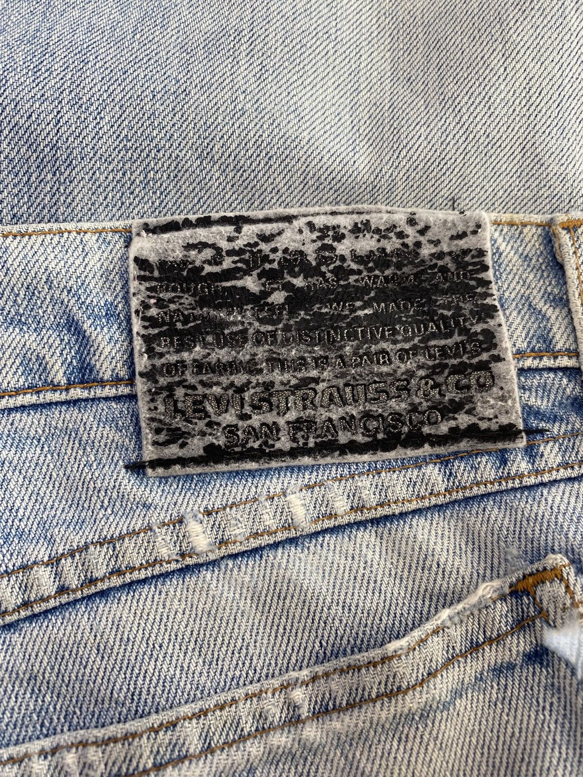 Levi's Levi’s Light Blue Wash Ripped Style Loose Jeans Size US 33 - 10 Thumbnail