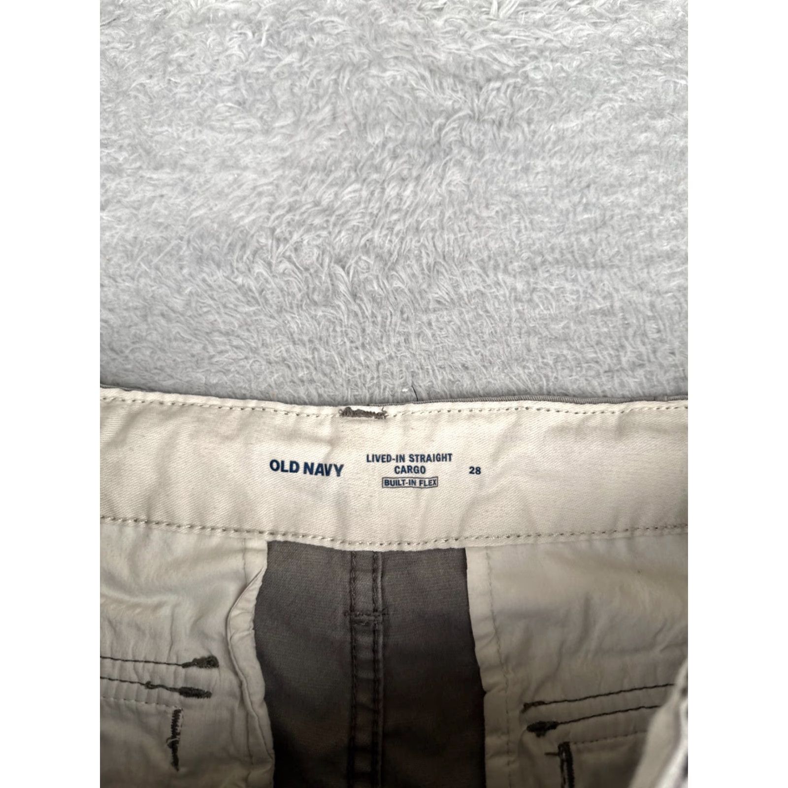 Dockers Dockers Shorts Men 28 Gray Lived In Straight Cargo Built In Flex Cotton 28x10 Size US 28 / EU 44 - 7 Thumbnail