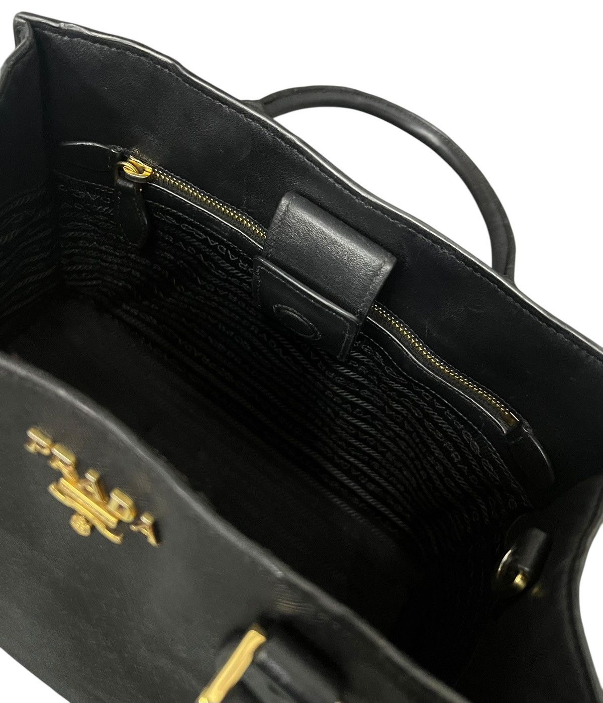 Prada VINTAGE PRADA 2 WAY BAG Size ONE SIZE - 16 Thumbnail