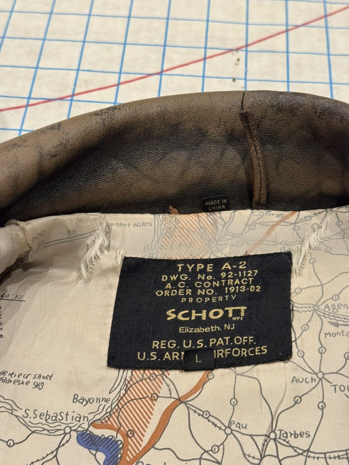 Schott Vintage Schott NYC A-2 Leather Bomber Jacket Mens Size Large Size US L / EU 52-54 / 3 - 12 Thumbnail