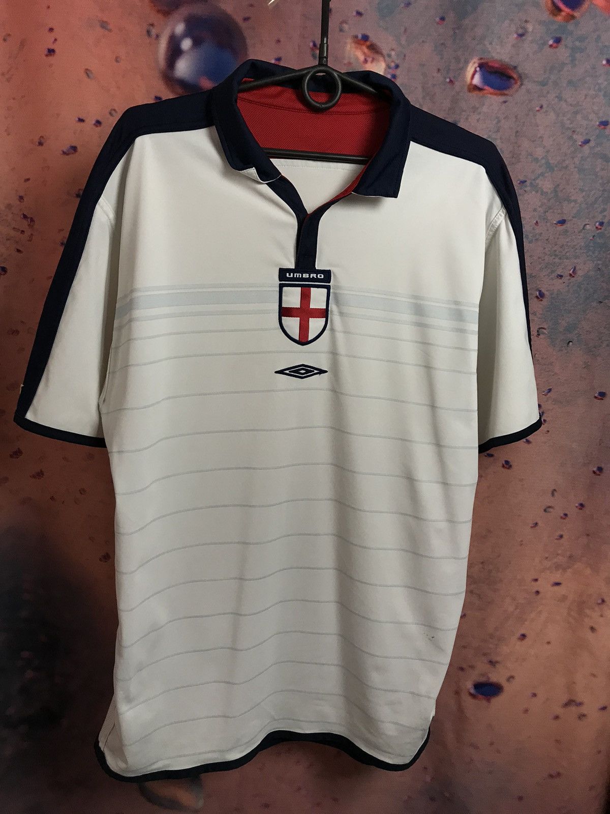 Vintage Vintage 2005 Umbro England soccer jersey Size US L / EU 52-54 / 3 - 2 Thumbnail