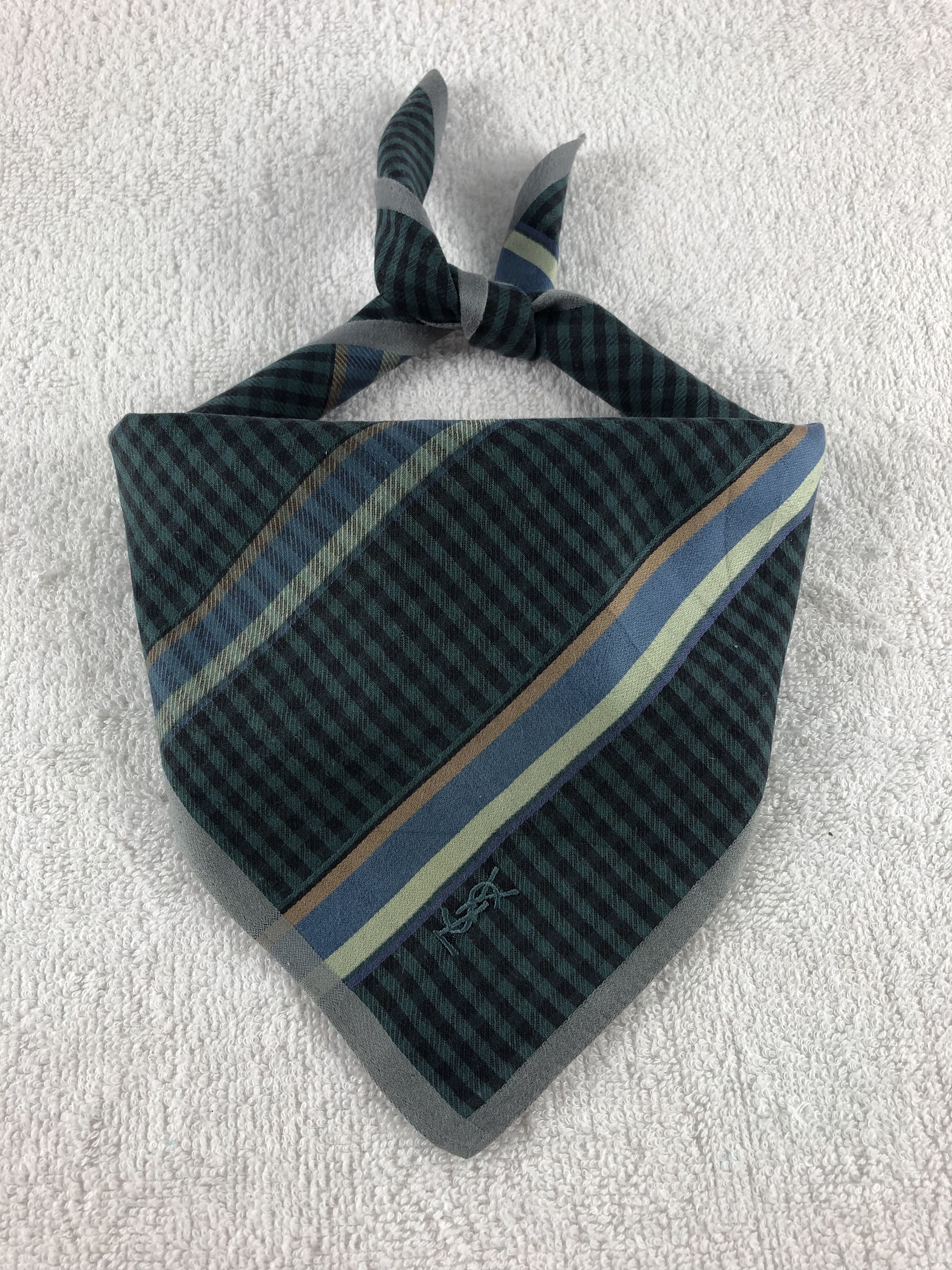 Yves Saint Laurent Yves Saint Laurent Handkerchief / Bandana / Neckerchief Size ONE SIZE - 1 Thumbnail