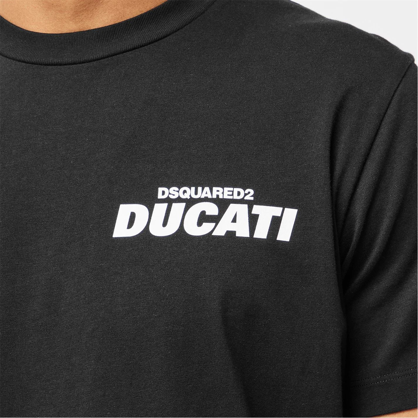 Dsquared2 o1g2r1mq0426 Slim Fit T-Shirt in Black Size US S / EU 44-46 / 1 - 4 Thumbnail