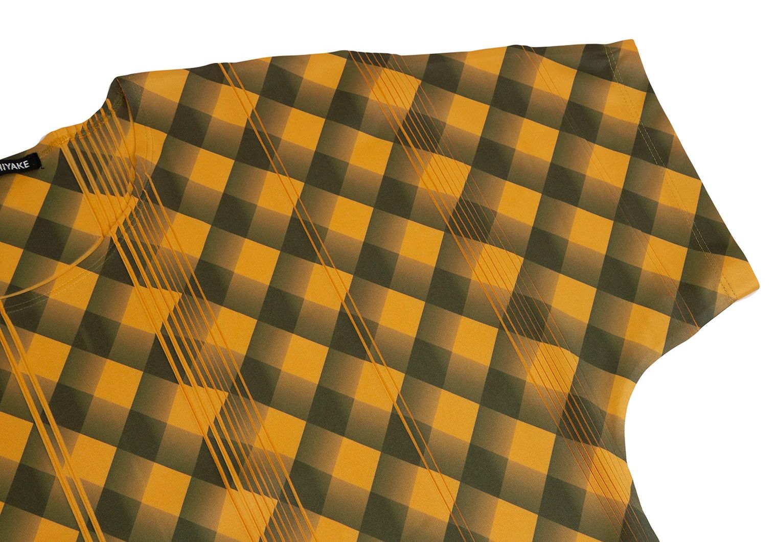 Issey Miyake Bias Check Pleats Line T-Shirt in Orange Green Size US M / EU 48-50 / 2 - 3 Thumbnail