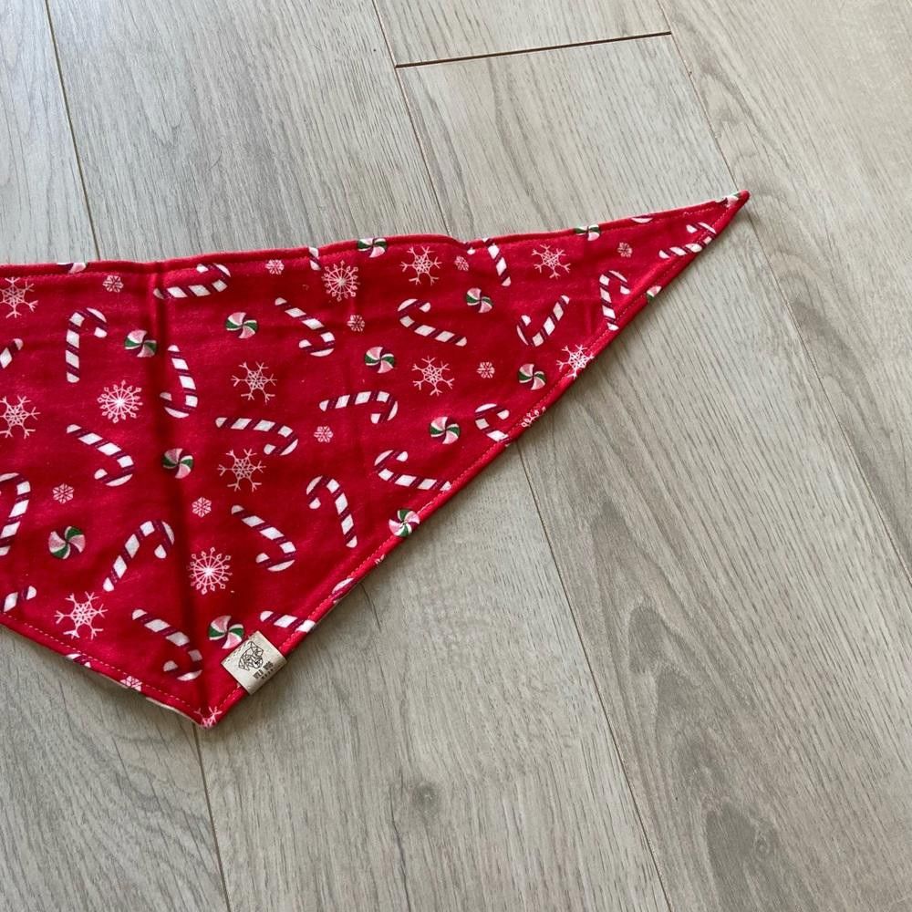 Designer Wild Woof Wear White Christmas Plaid Dog Bandana Size ONE SIZE - 4 Thumbnail