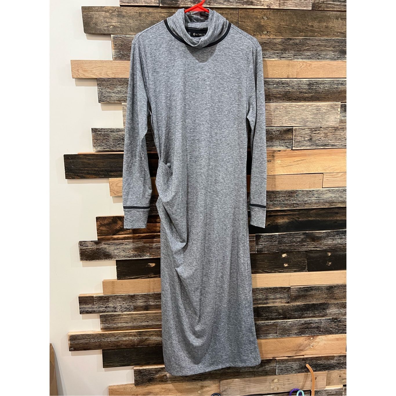 Athleta Athleta Grey Turtleneck Ruched Midi Dress Sz L Size L / US 10 / IT 46 - 2 Thumbnail