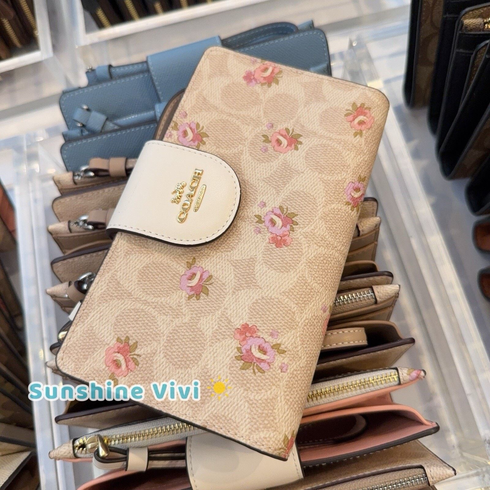 Coach NWT Coach Phone Tech Wallet Floral Print CAR11 Gold/Sand Size ONE SIZE - 2 Thumbnail