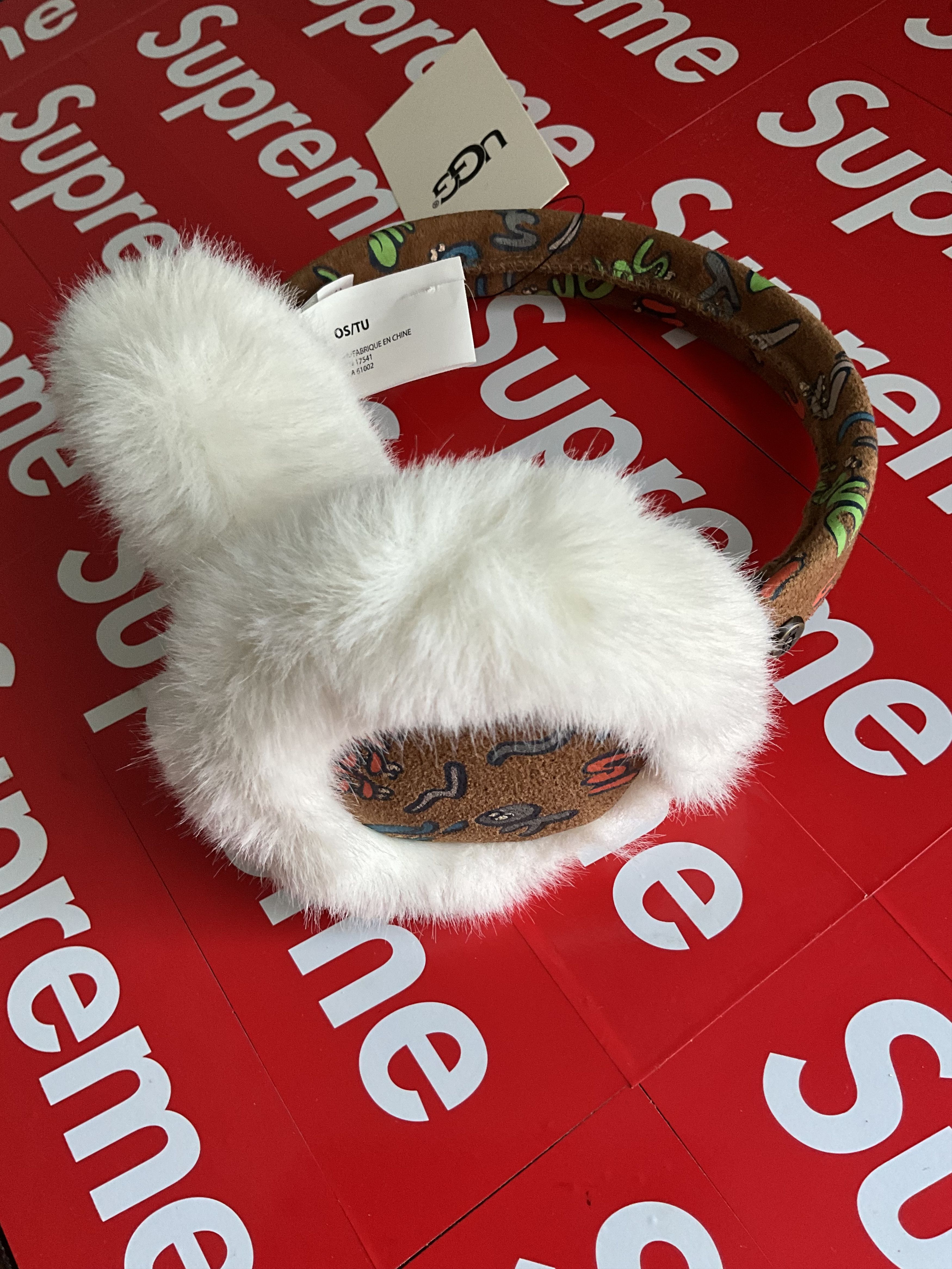 Ugg Leather Classic Winter Earmuffs DSWT Size ONE SIZE - 1 Thumbnail