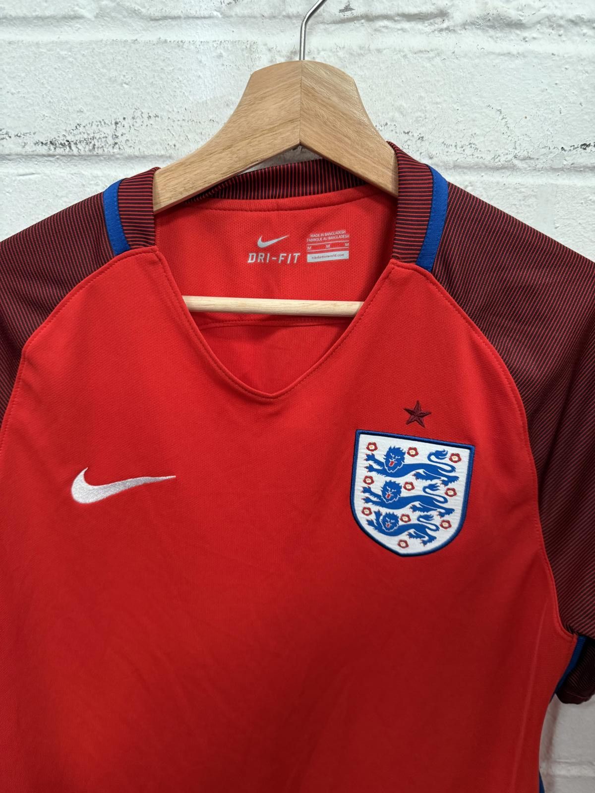 Nike England National Football Team Red Away Jersey Size ONE SIZE - 3 Thumbnail