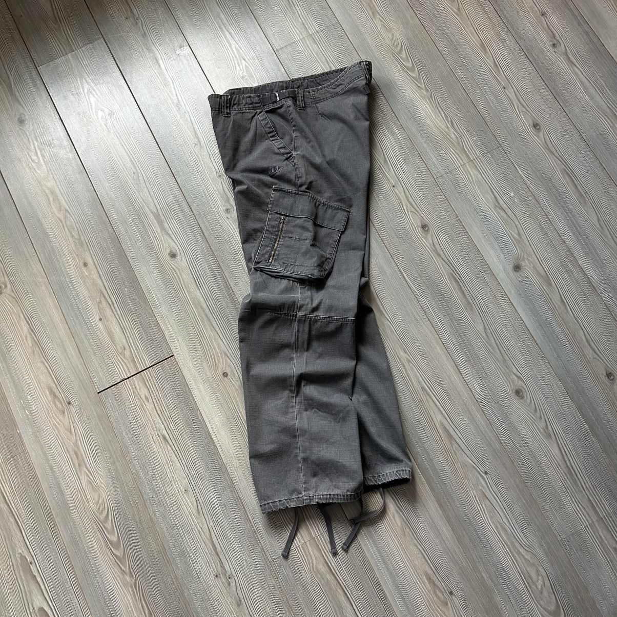 Nike × Vintage NWT Vintage Nike Faded Cargo Pants Travis Scott Style Size US 34 / EU 50 - 10 Thumbnail