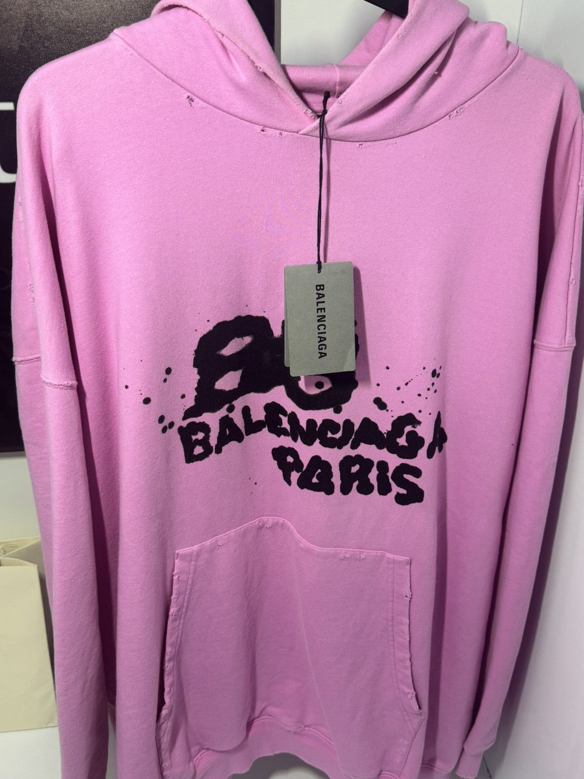 Balenciaga ✅Balenciaga distressed pink “Hand Drawn BB”oversize hoodie Size US S / EU 44-46 / 1 - 5 Thumbnail