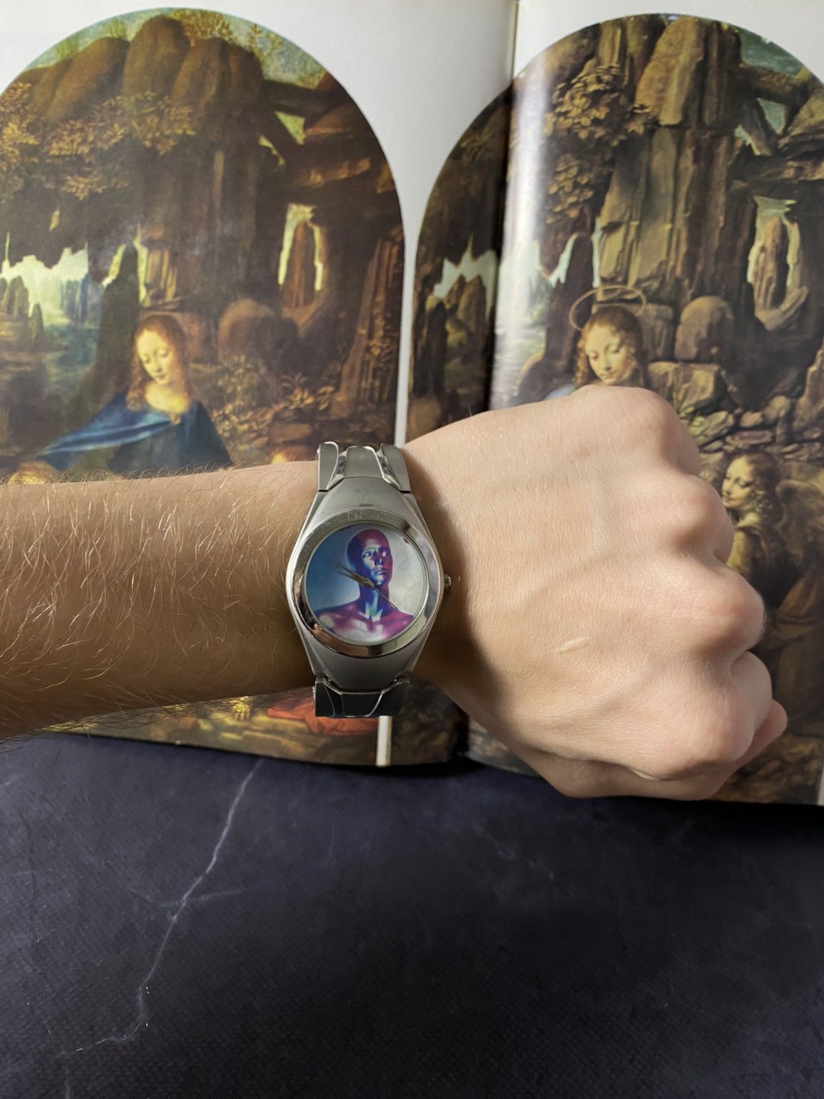 Jewelry Unique Lenticular Dial Watch - Color Changing - Tested Size ONE SIZE - 1 Thumbnail