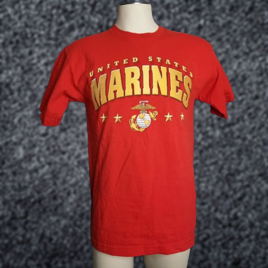 Vintage VINTAGE United States Marines Red Graphic T-shirt Bayside USA MADE Mens M Shirt Size US M / EU 48-50 / 2 - 1 Thumbnail