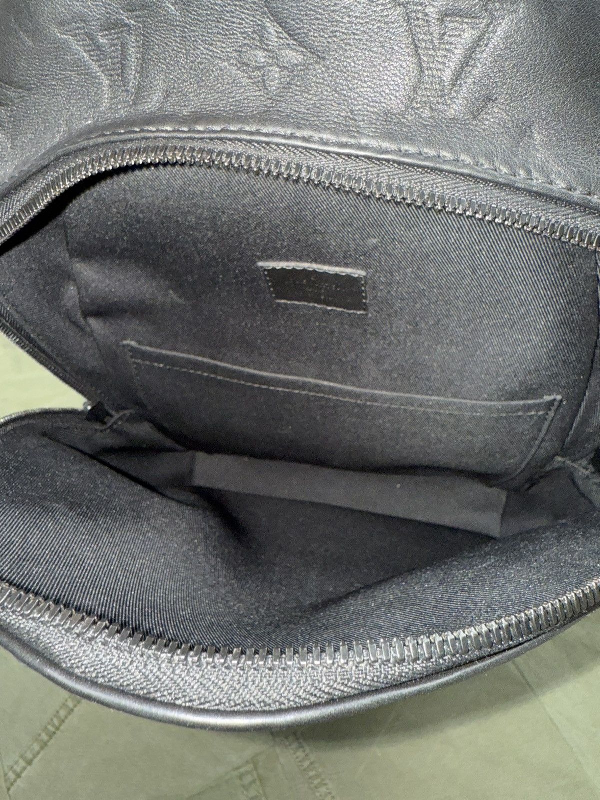 Louis Vuitton Racer Slingbag Size ONE SIZE - 7 Thumbnail
