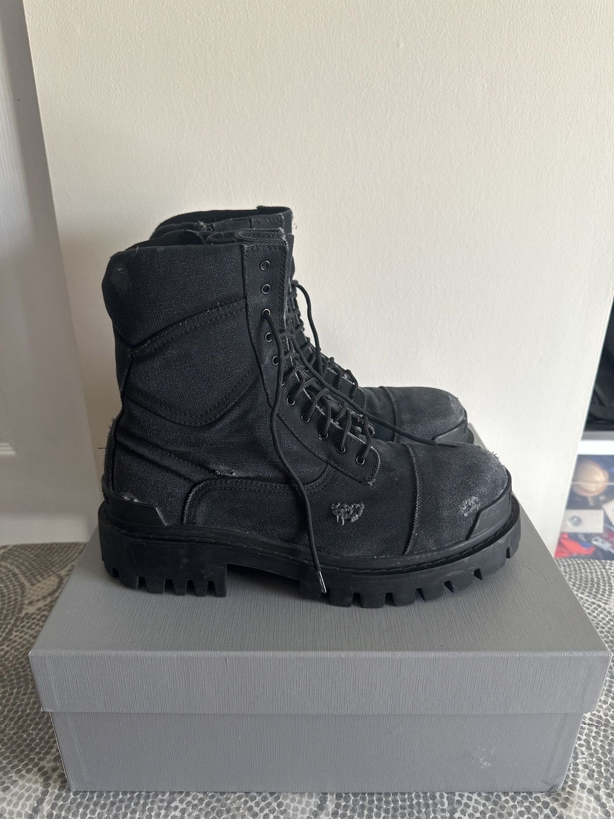 Balenciaga Balenciaga Black Combat Canvas Strike Boots Size US 12 / EU 45 - 4 Thumbnail