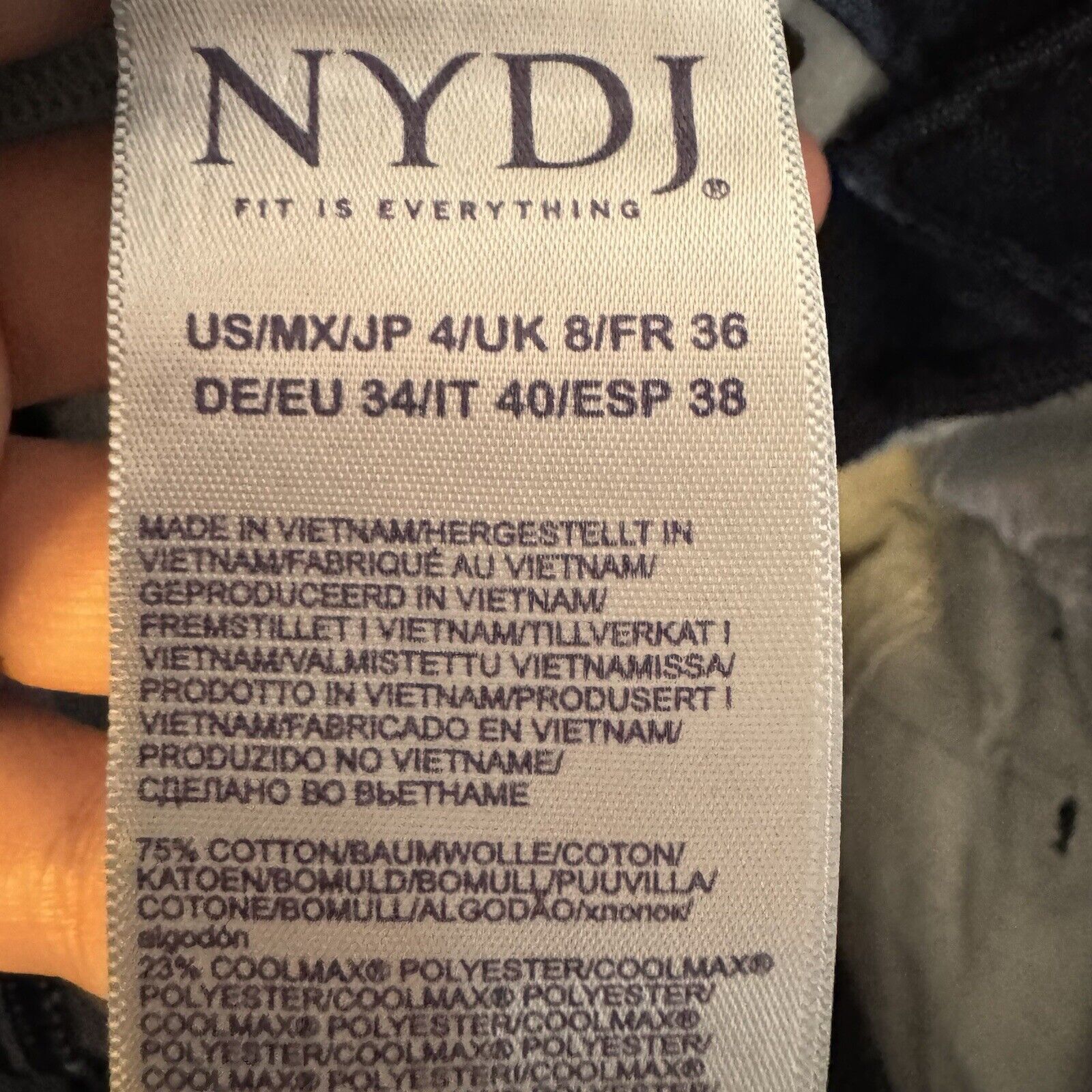 NYDJ NYDJ Lana Capri Jeans Cool Embrace Lift X Tuck Tech Size 4 Size 27" / US 4 / IT 40 - 7 Thumbnail