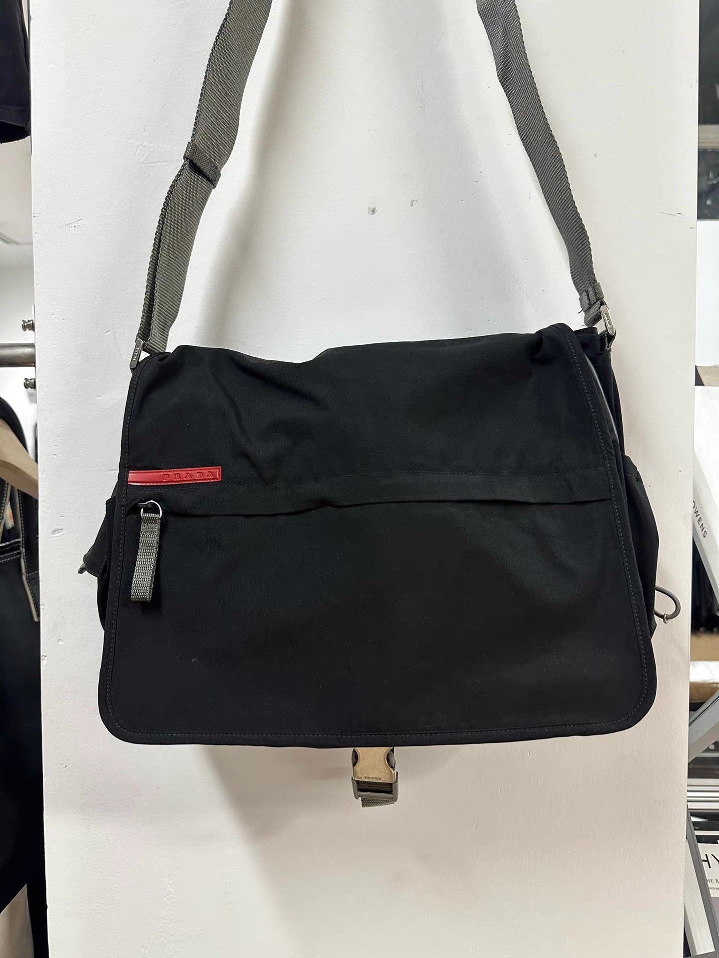 Prada Black Crossbody Messenger Bag Size ONE SIZE - 2 Thumbnail