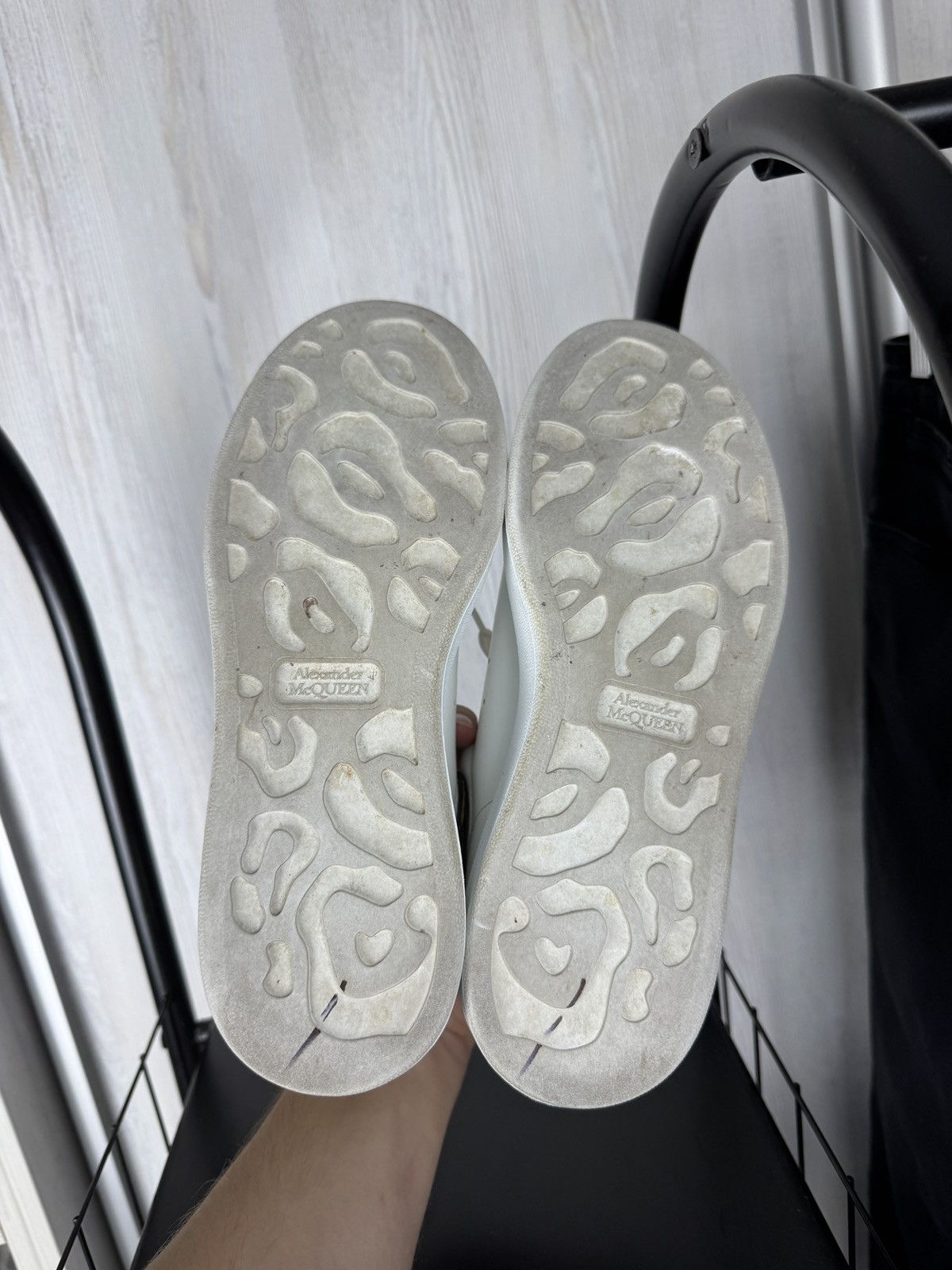 Alexander McQueen Alexander McQueen Oversized Leather Sneakers Leopard Back Size US 8.5 / IT 38.5 - 14 Thumbnail