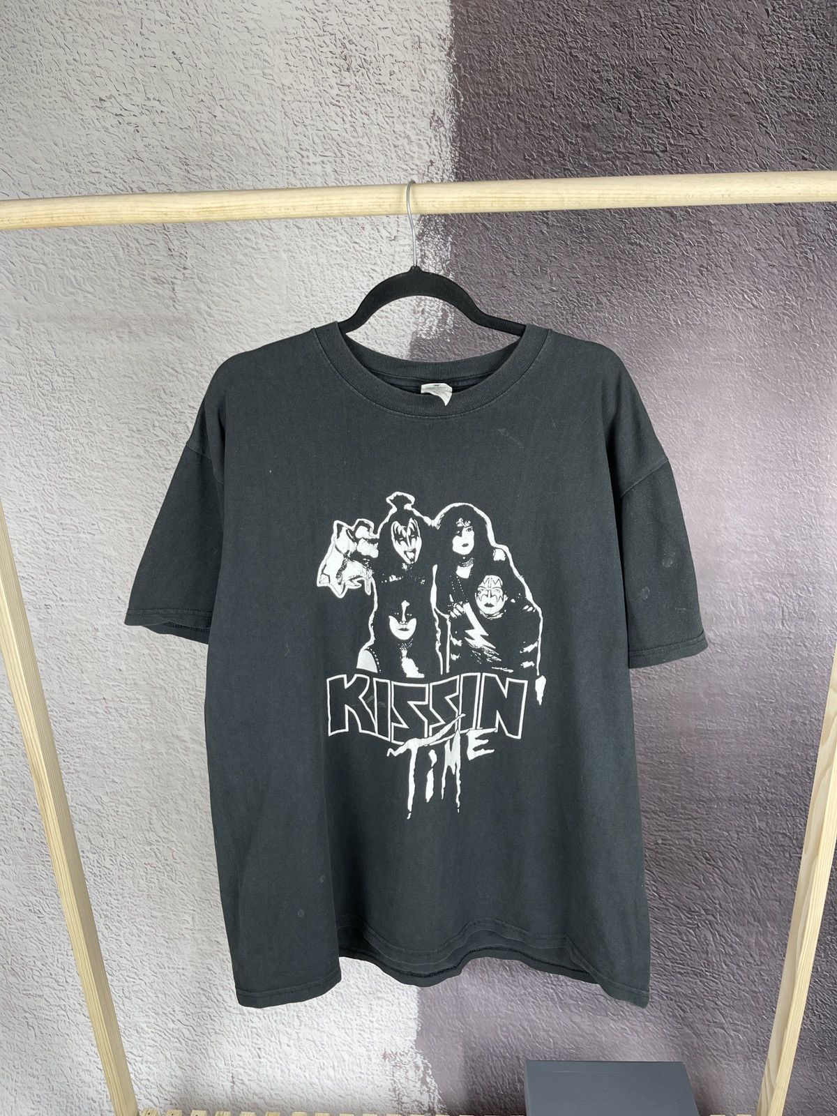 Band Tees Kiss vintage y2k kissin’ time 10 years of Rock’n’Roll tee Size US XL / EU 56 / 4 - 1 Thumbnail