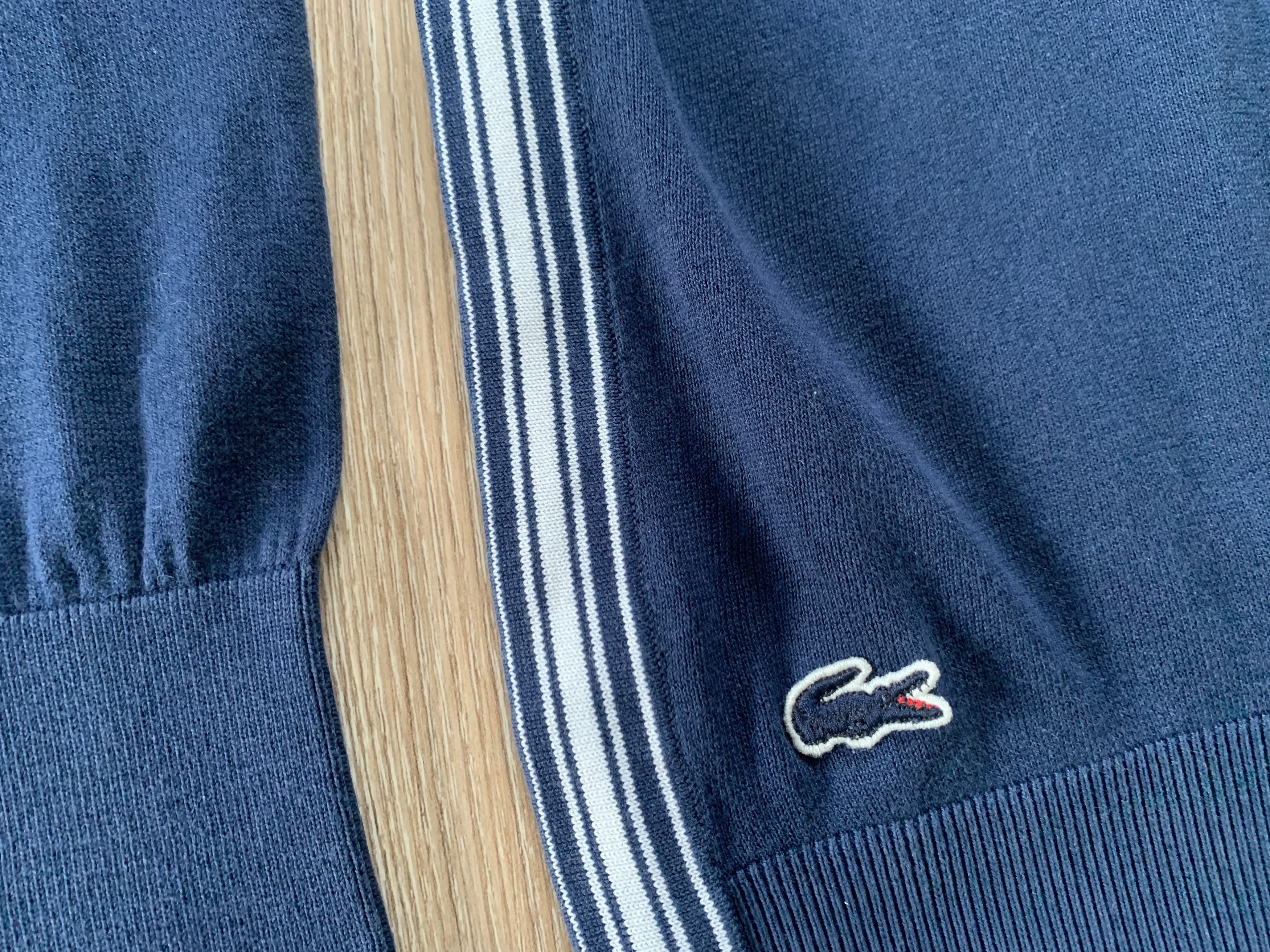 Lacoste Unisex Lacoste Vintage Cotton V Neck Sweater Size US S / EU 44-46 / 1 - 4 Thumbnail