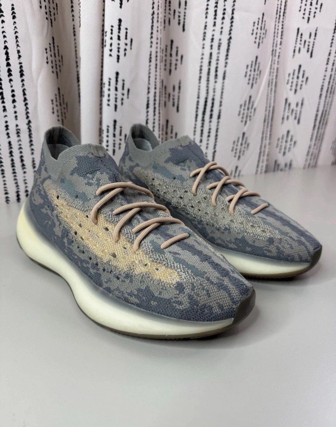 🔥 Adidas Yeezy Boost 380 MIST Mens Size Gray FX9764