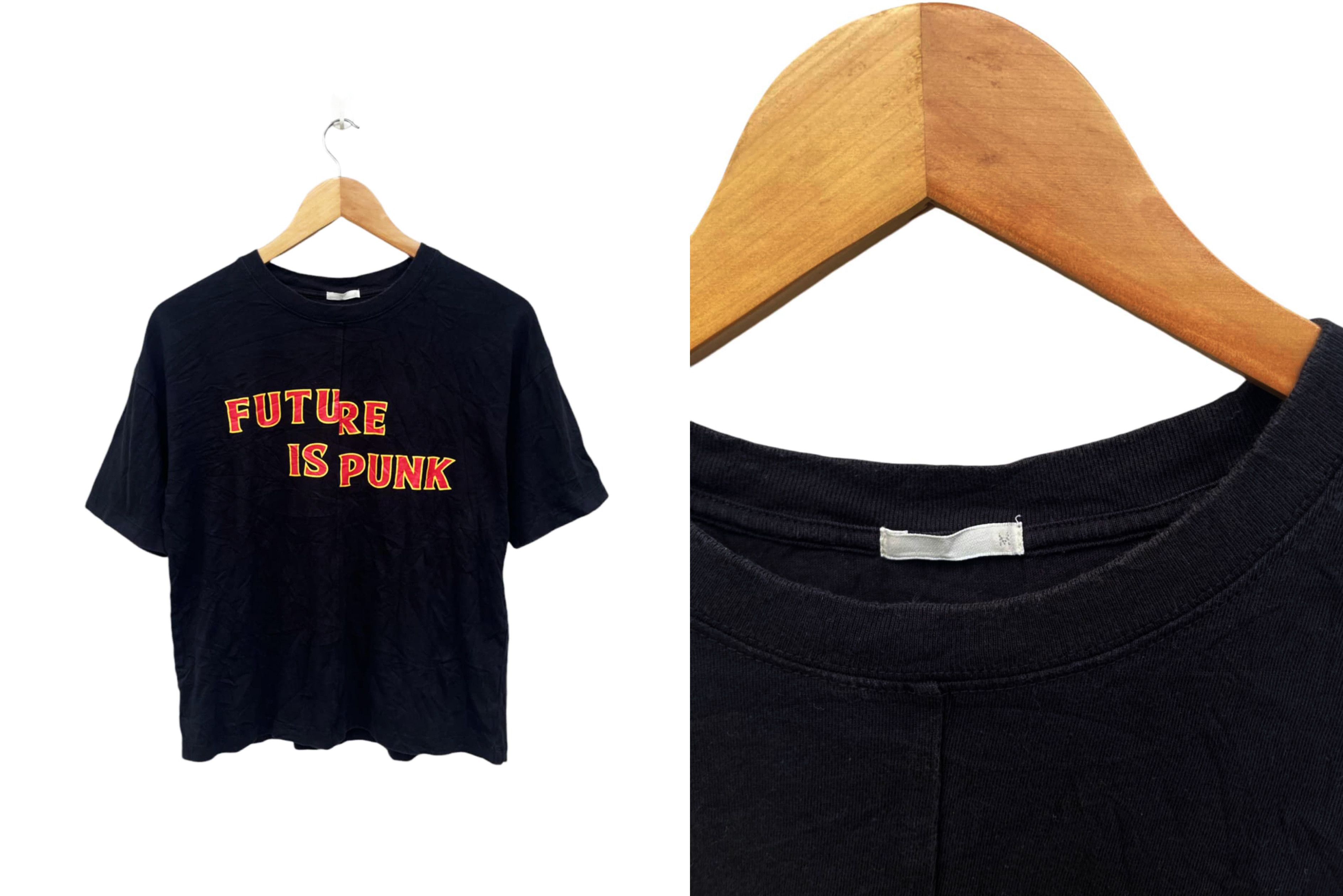 GU 'FUTURE IS PUNK' unisex tshirt, GU (Japanese brand) Size US S / EU 44-46 / 1 - 5 Thumbnail