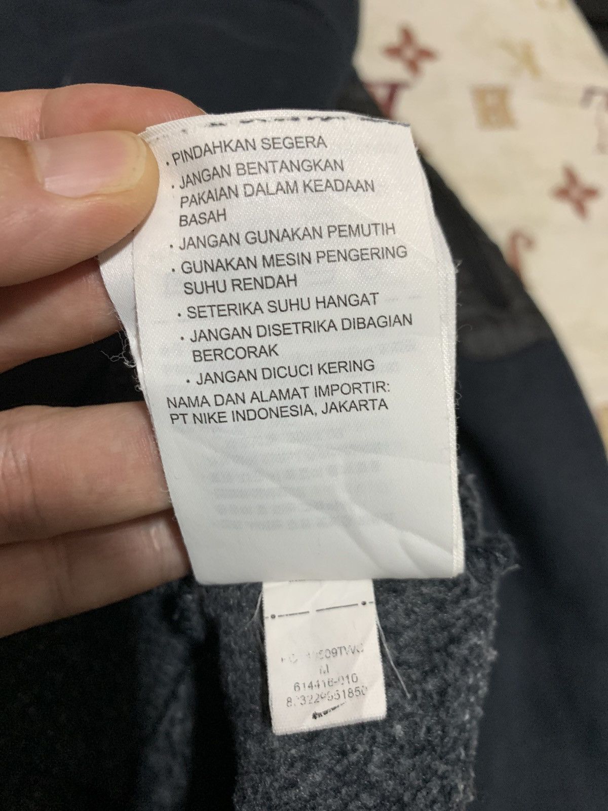 Nike Nike Swoosh Big Logo Size US M / EU 48-50 / 2 - 14 Thumbnail