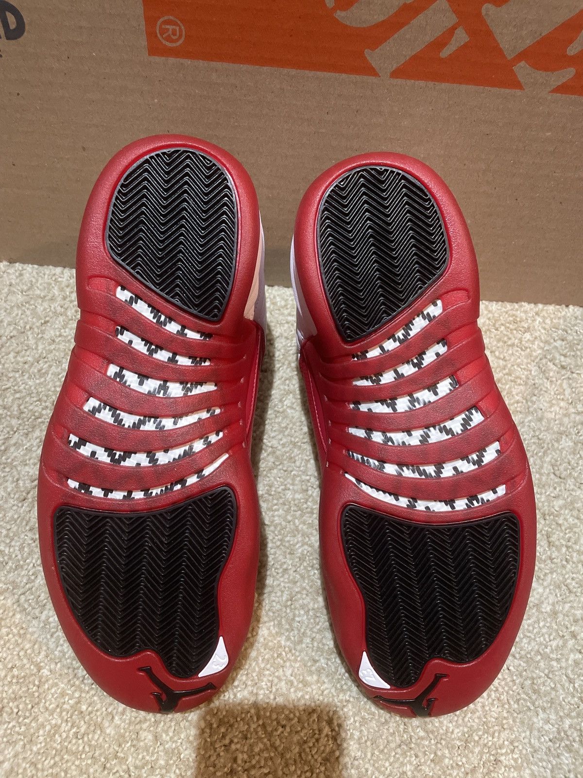 Jordan Brand Air Jordan Retro 12 Cherry Size 11 Size US 11 / EU 44 - 3 Thumbnail