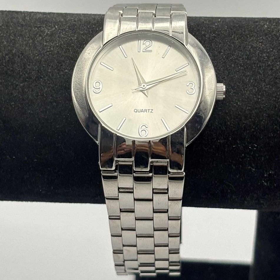 Other Silver Retro Men's Watch Size ONE SIZE - 1 Thumbnail