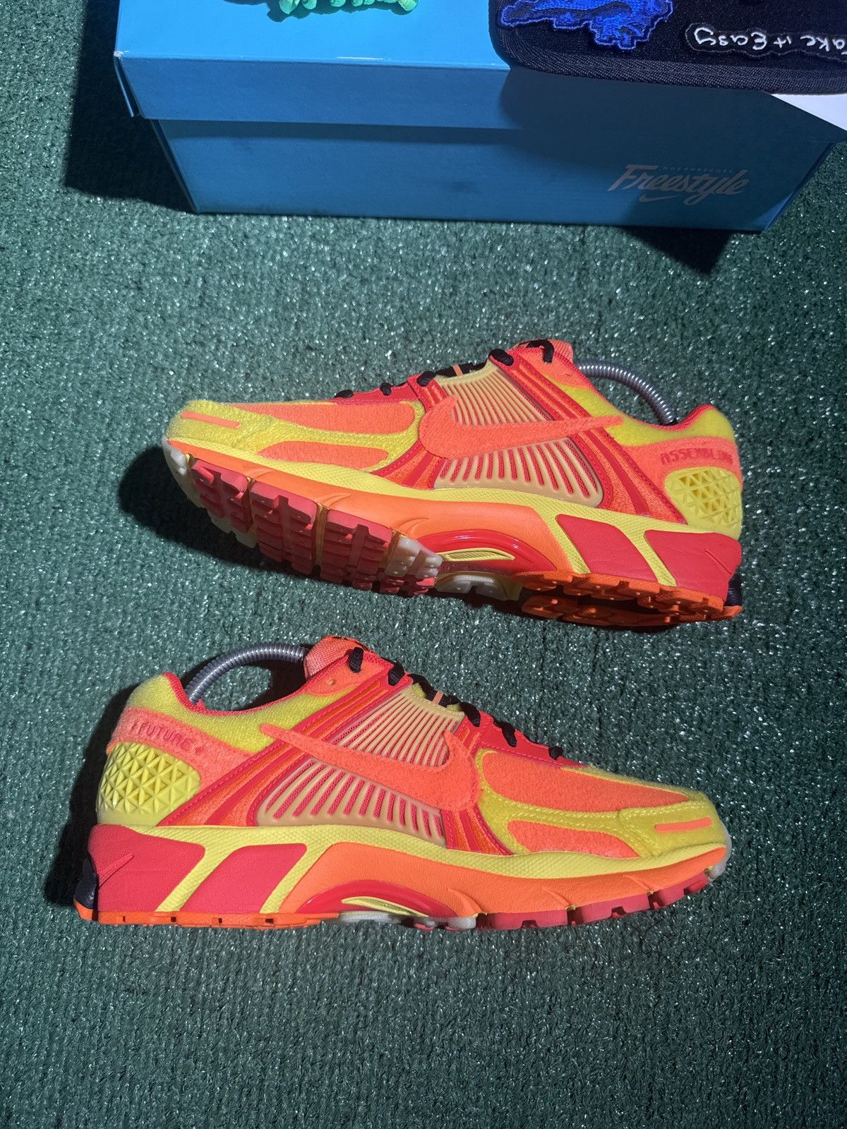 Nike Nike Zoom Vomero 5 Dorenbecker Size US 8 / EU 41 - 3 Thumbnail