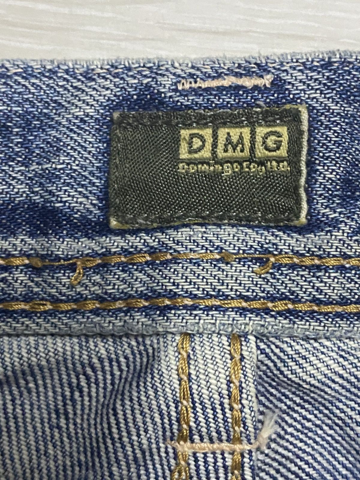 Japanese Brand Vintage Domingo Blue Wash Distressed Jeans Size US 30 / EU 46 - 16 Thumbnail