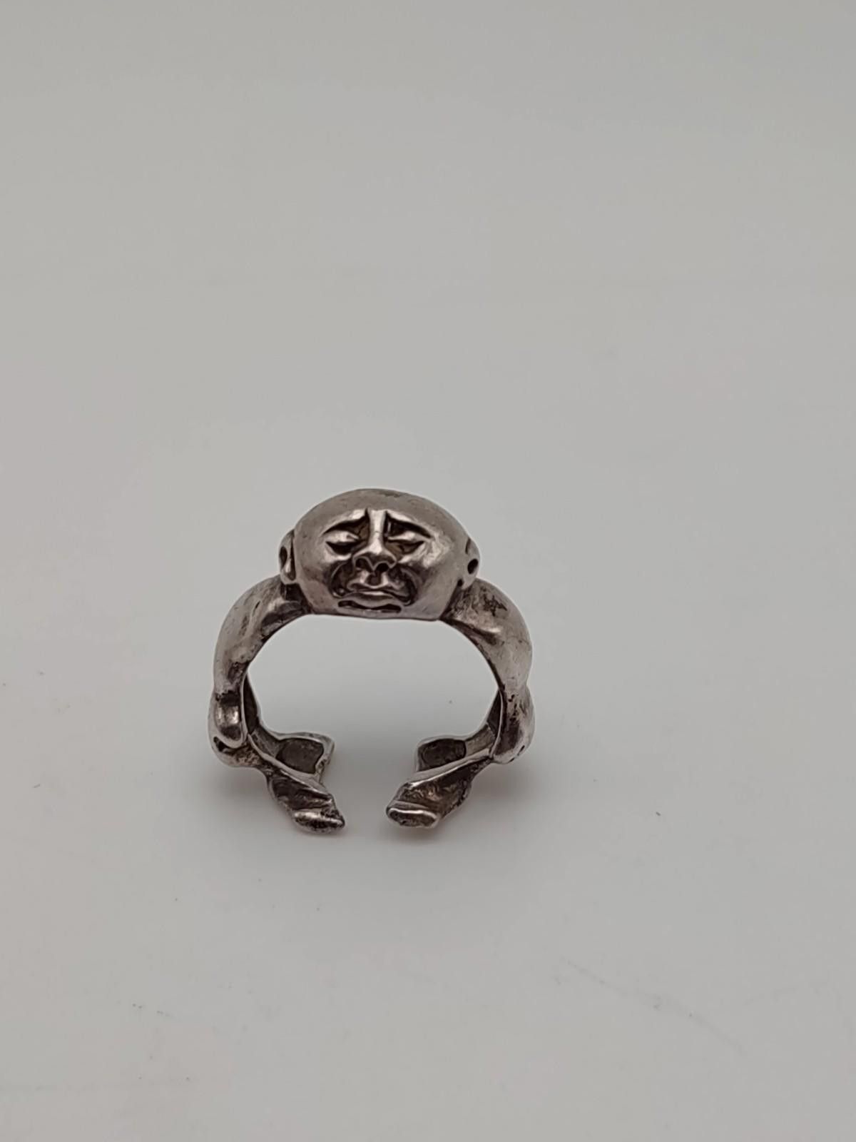 The Unbranded Brand Sterling Silver Grimacing Moon Face Ring Size 5 Size ONE SIZE - 1 Thumbnail