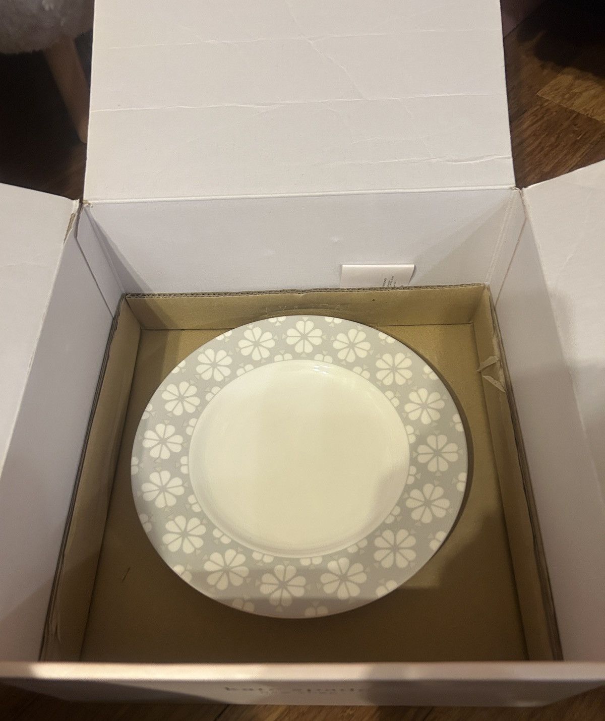 Kate Spade Kate Spade Lenox Spade FLOWER PLATINUM 4pc Place Setting Size ONE SIZE - 6 Thumbnail