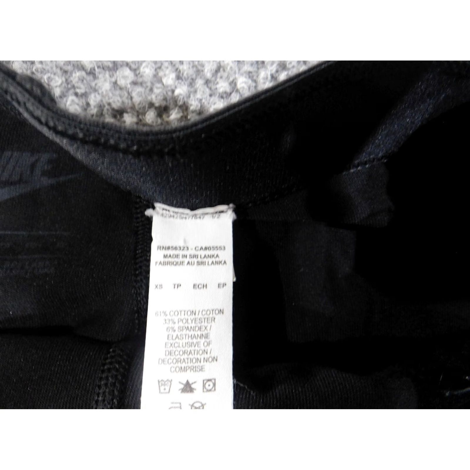 Nike Nike Leggings Women XS Black Logo Dri-Fit Stretch Running Compression Athletic Pants Size 40" / US 18 - 7 Thumbnail