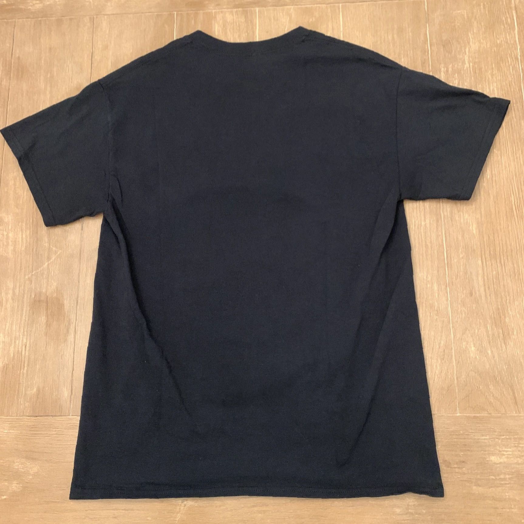 Vintage Queen Shirt Official Merchandise - Classic Crest - Men - Size M - Black Size US M / EU 48-50 / 2 - 4 Thumbnail
