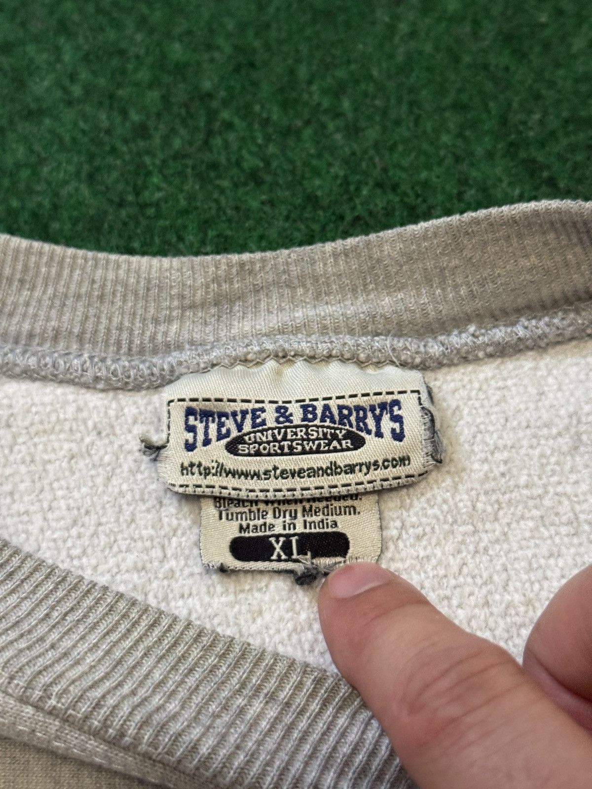 Steve And Barrys Vintage Y2K Notre Dame Fighting Irish Collegiate Crewneck Size US XL / EU 56 / 4 - 3 Thumbnail